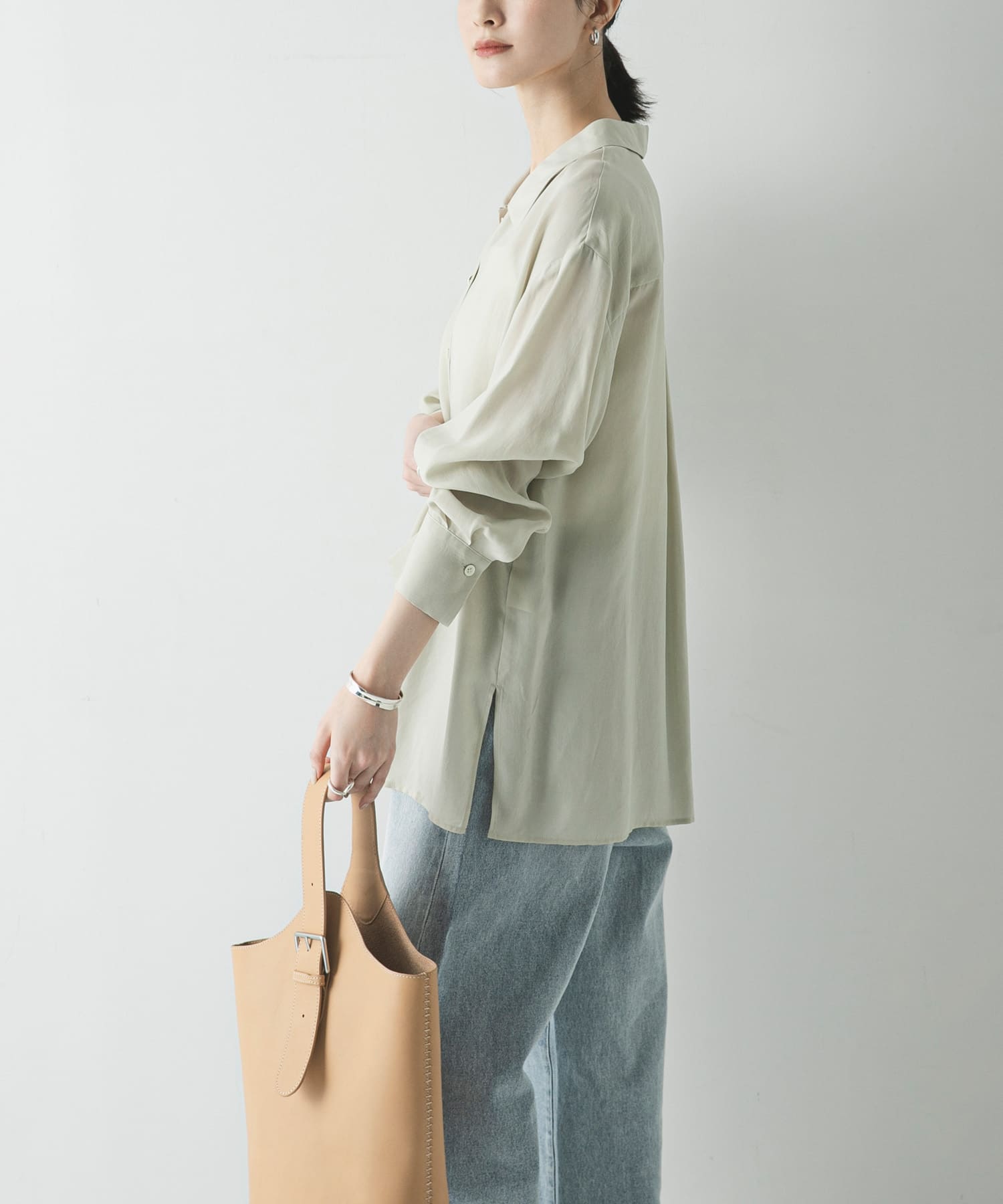 L.BEIGE