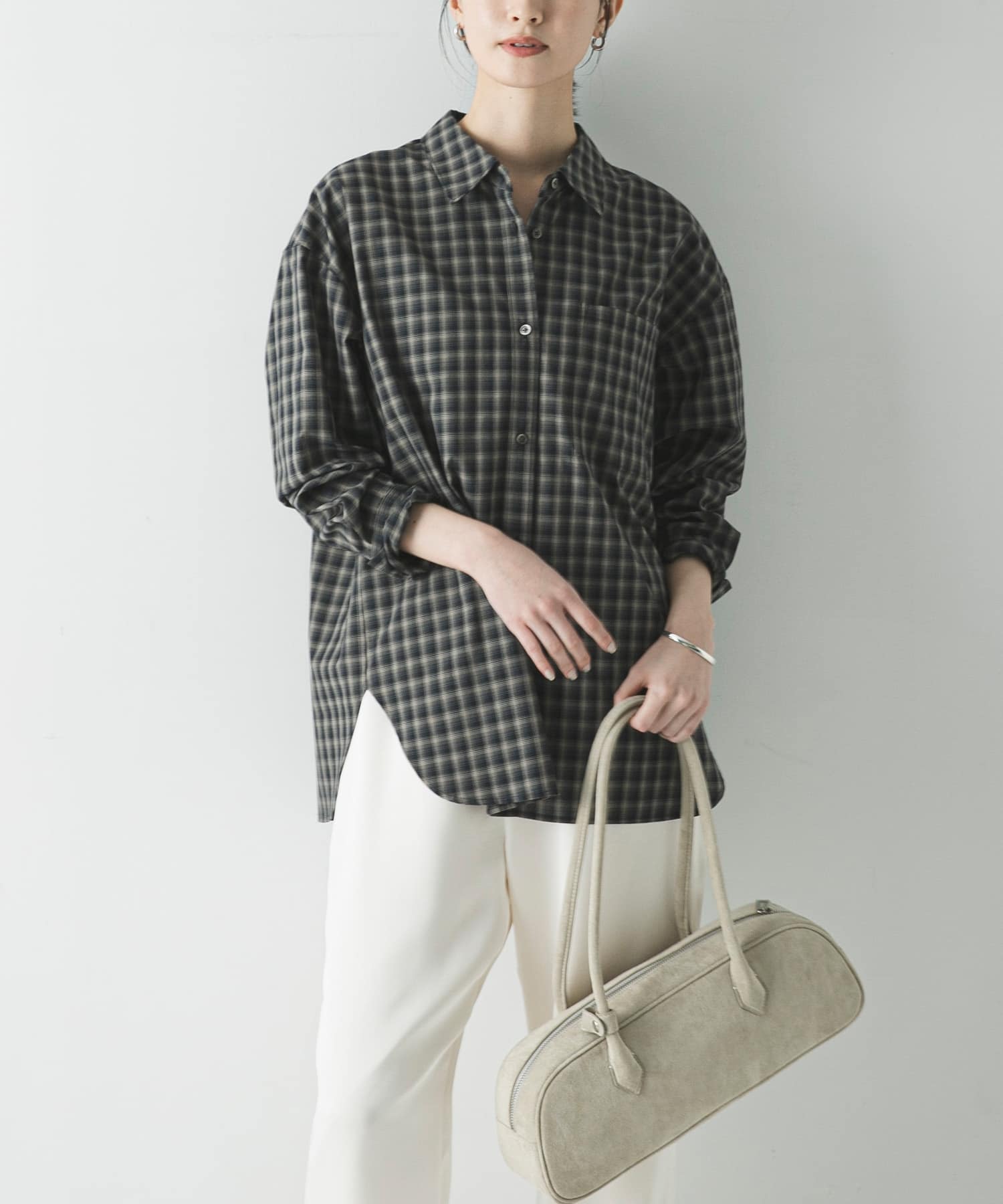 レギュラーカラーチェックシャツ