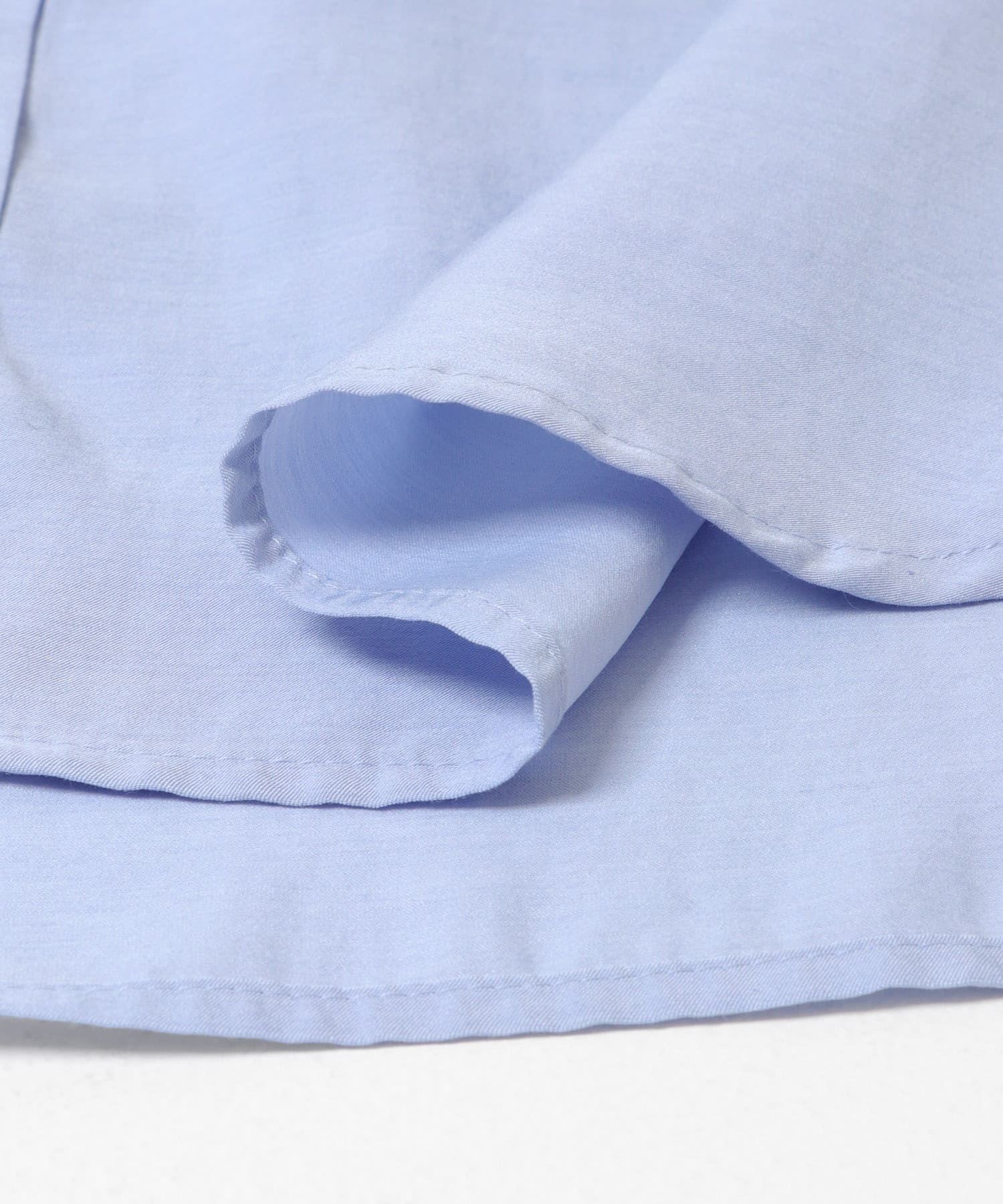 ブロードカラーレスブラウス SAX Free