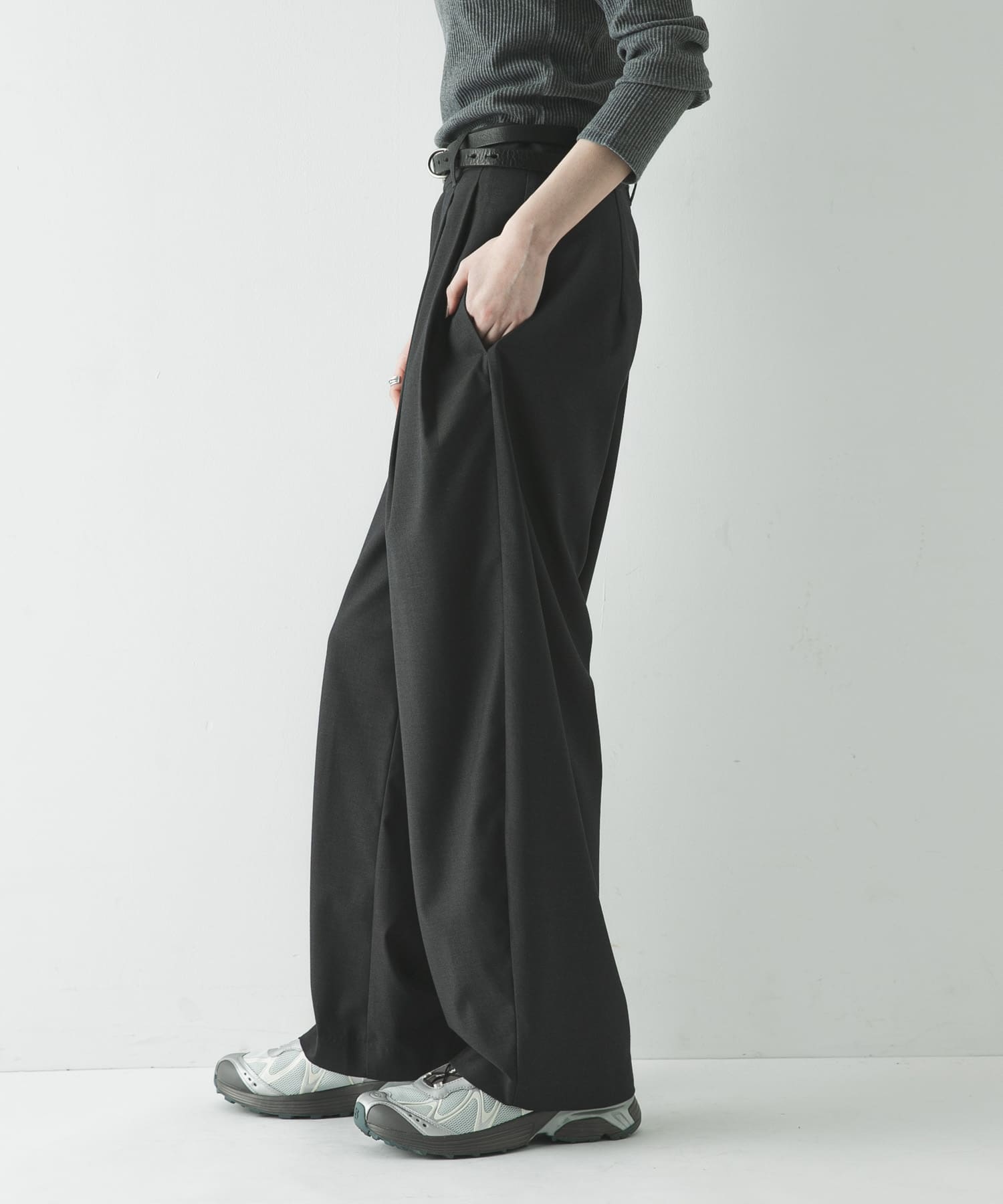 身長：166cm サイズ：38