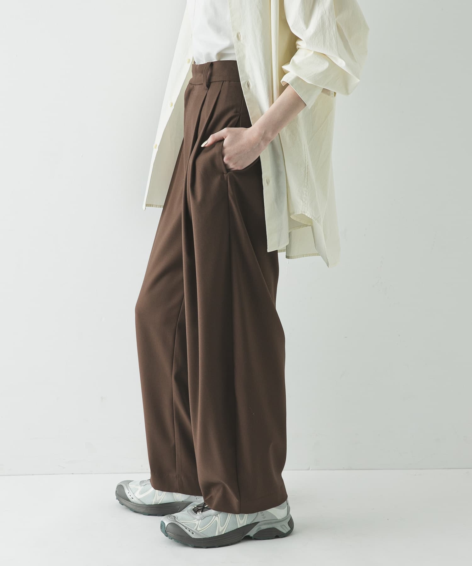 身長：166cm サイズ：38