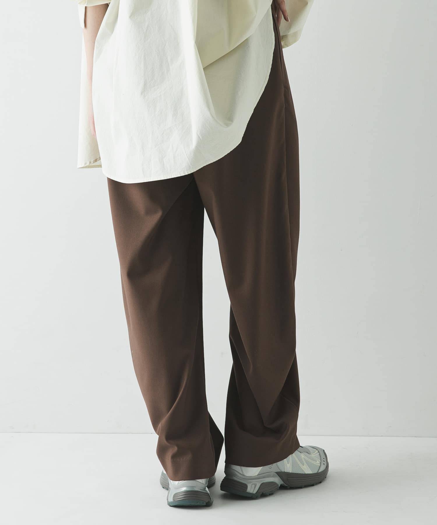 身長：166cm サイズ：38