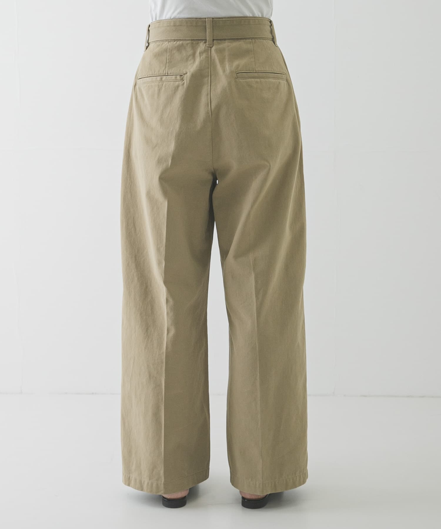 身長：166cm サイズ：38