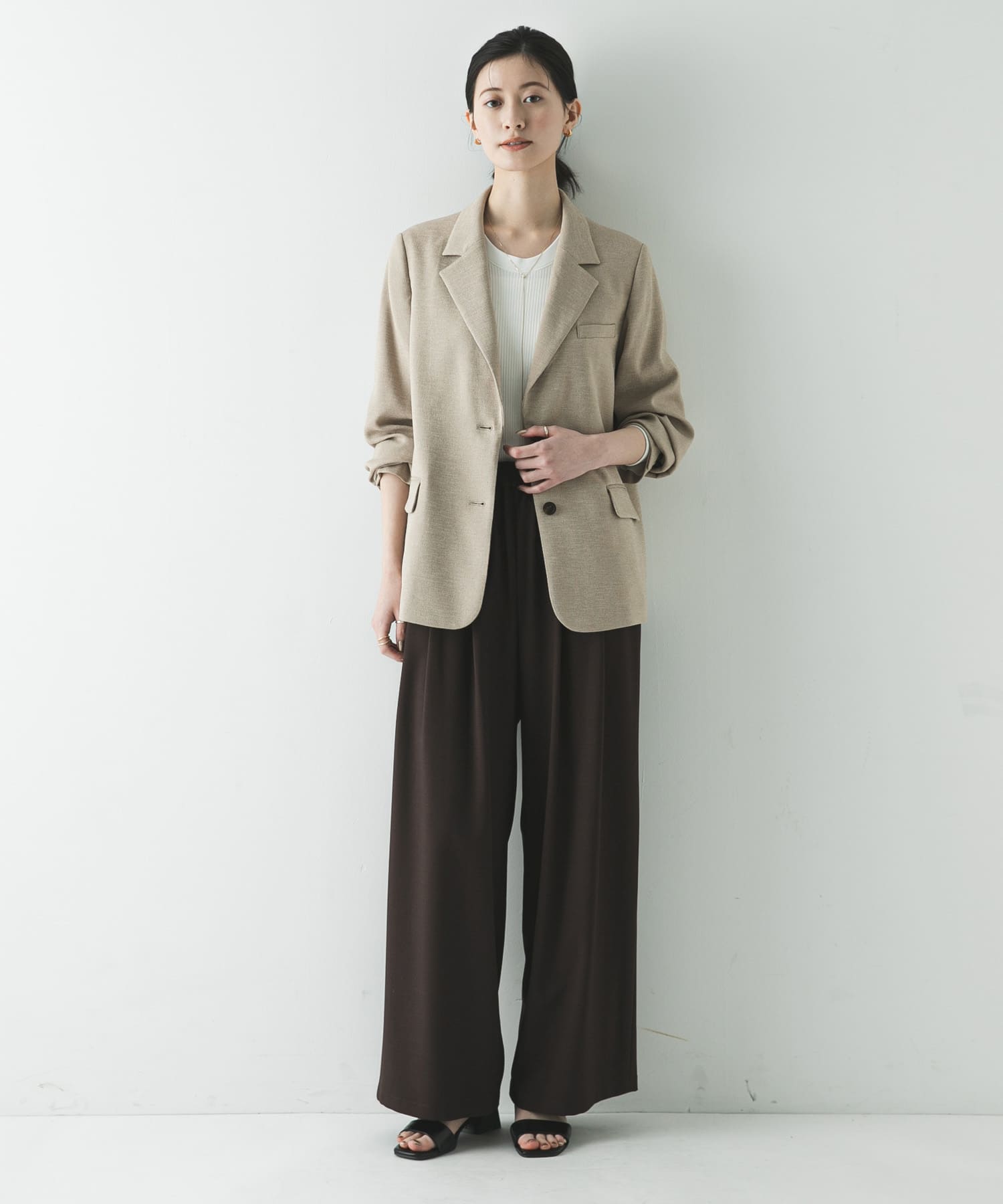 身長：166cm サイズ：38