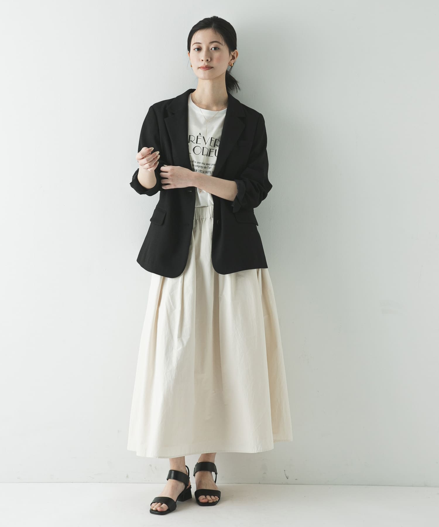 身長：166cm サイズ：38