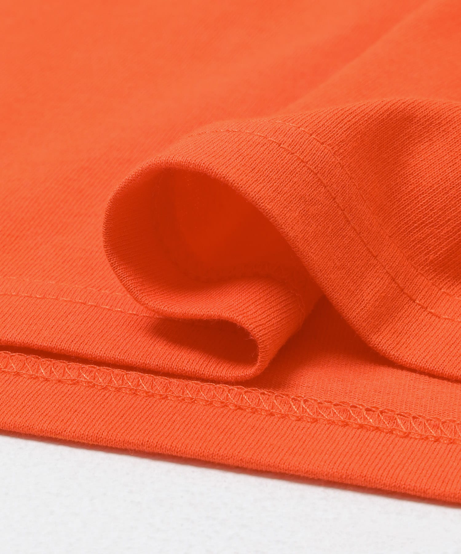 URBAN RESEARCH×MARTY SUPREME×A24　SOLID 3STAR LOGO T-SHIRTS ORANGE M