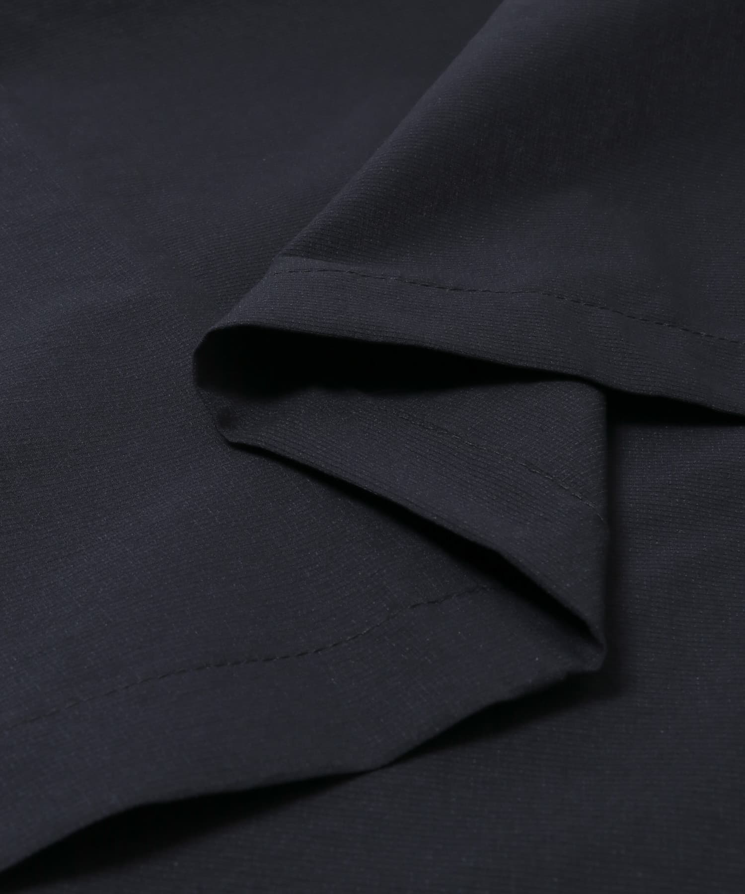 『洗濯可/防シワ/撥水』COOL DOTS SHORT-SLEEVE SHIRTS NAVY M
