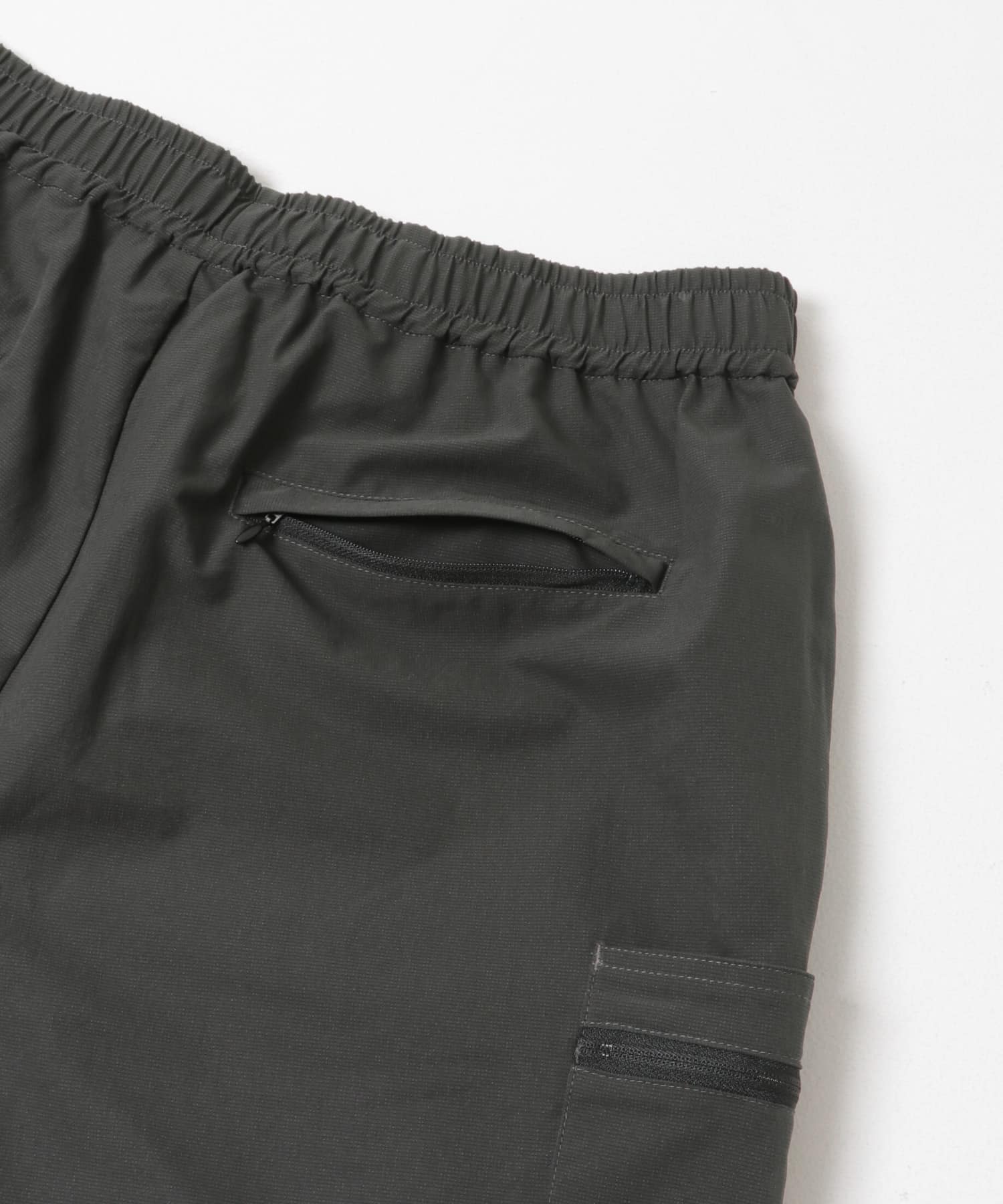 COOL DOTS EASY SHORTS CHARCOAL M