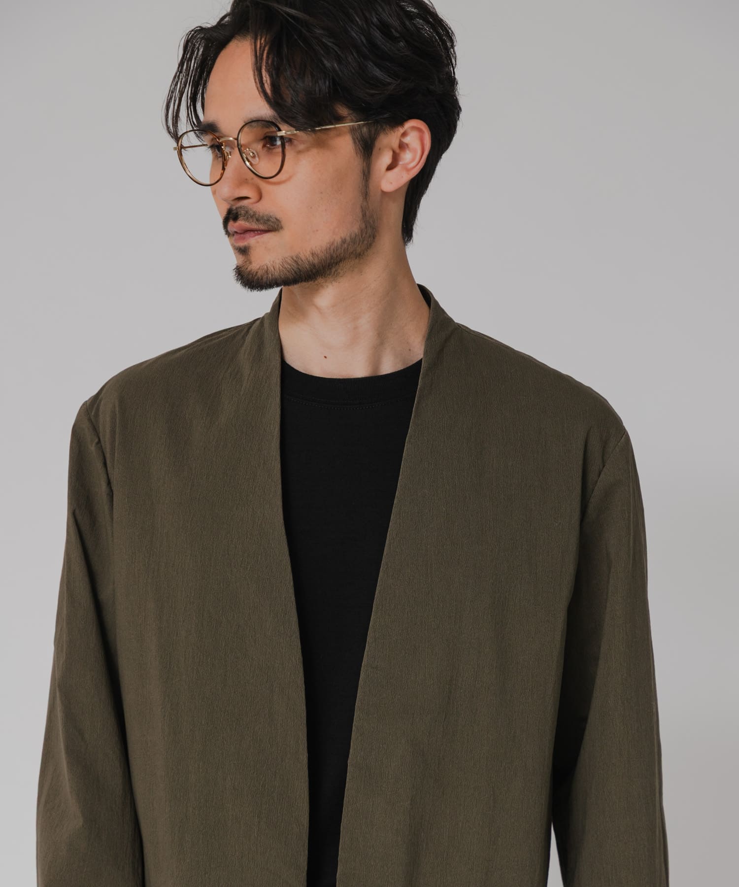 KHAKI