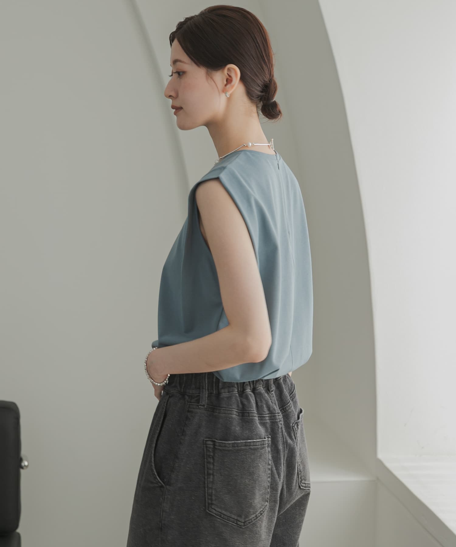 BLUE GRAY