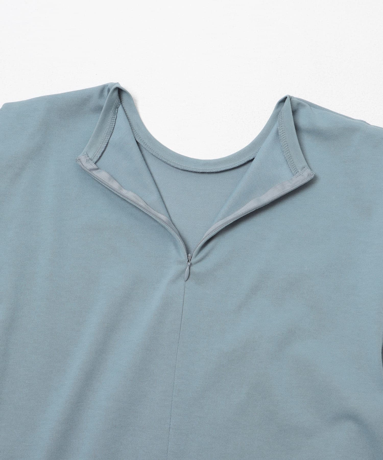BLUE GRAY