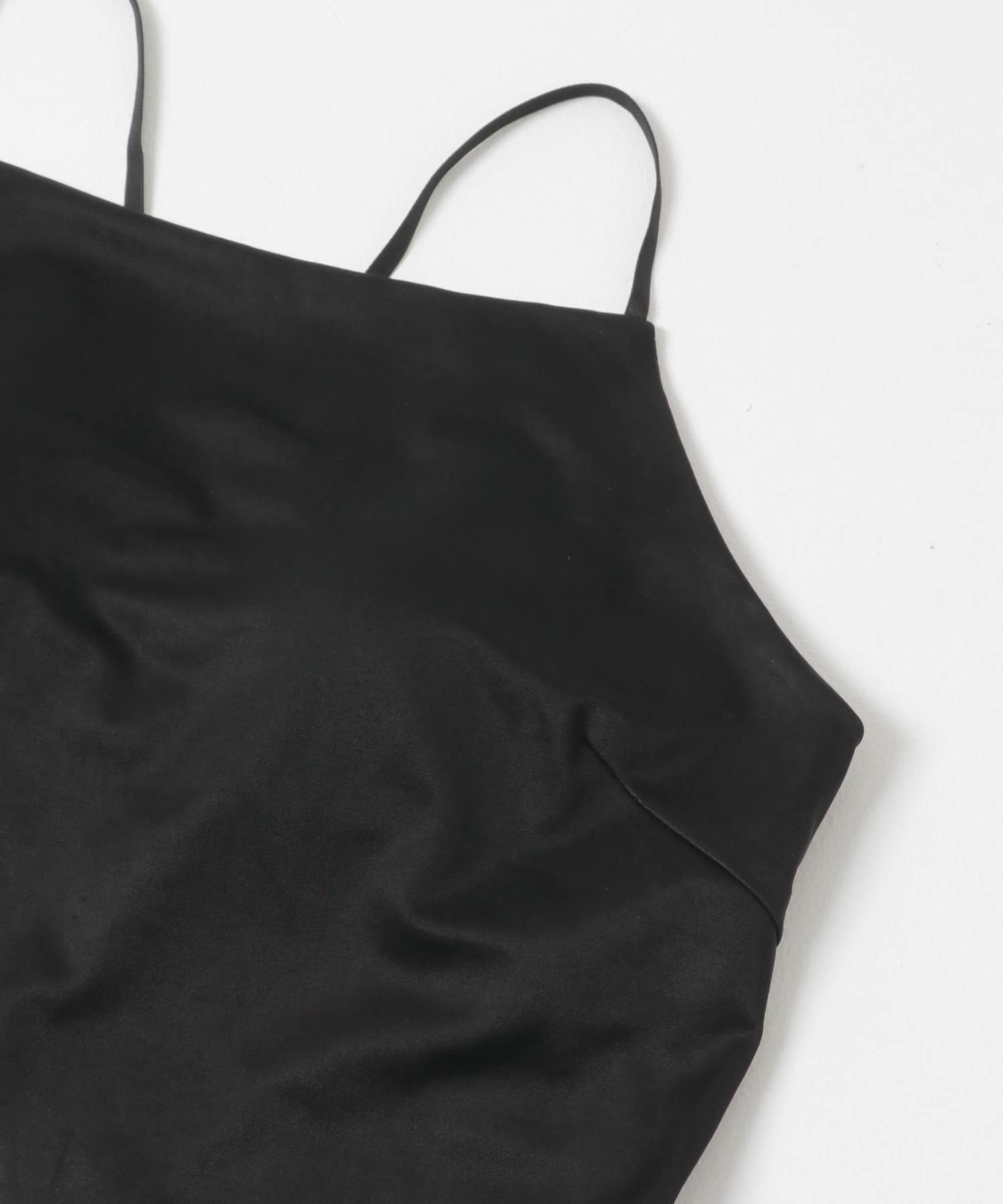 キュプラサテンカップ付きキャミソール BLACK Free