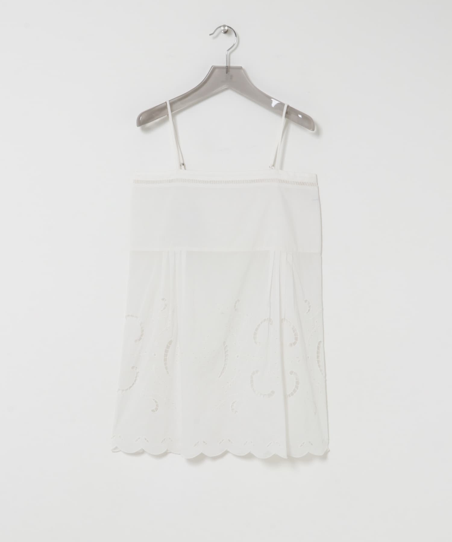 OFF WHITE