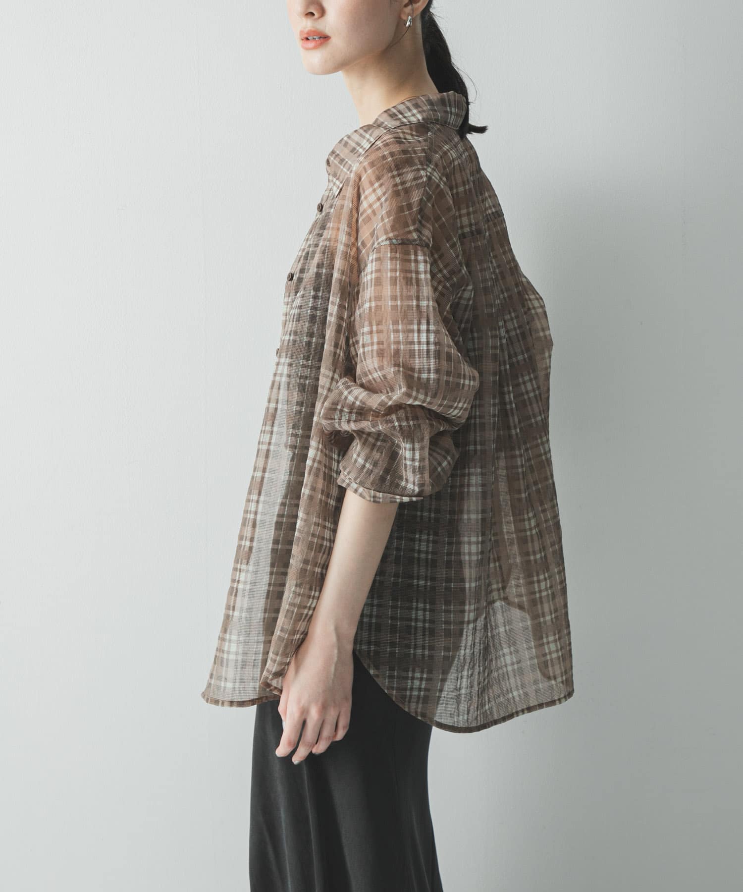 身長：166cm サイズ：38