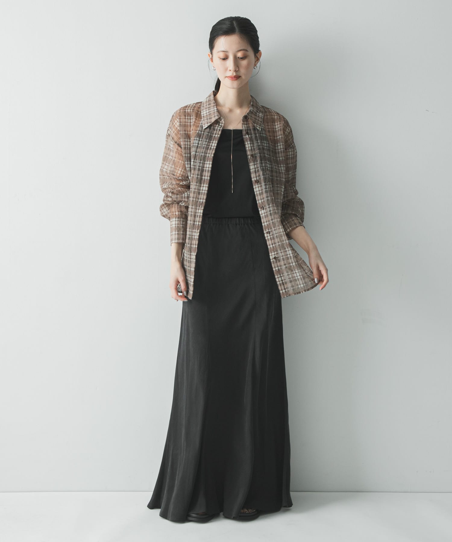 身長：166cm サイズ：38