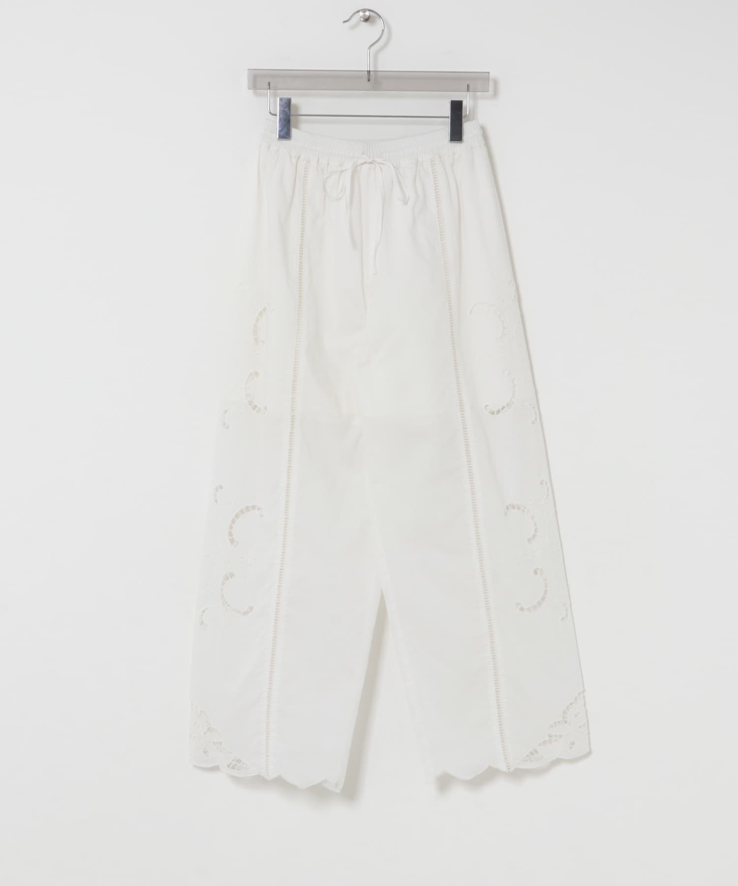 カットワークレースイージーパンツ(Free OFF WHITE): ボトム｜URBAN