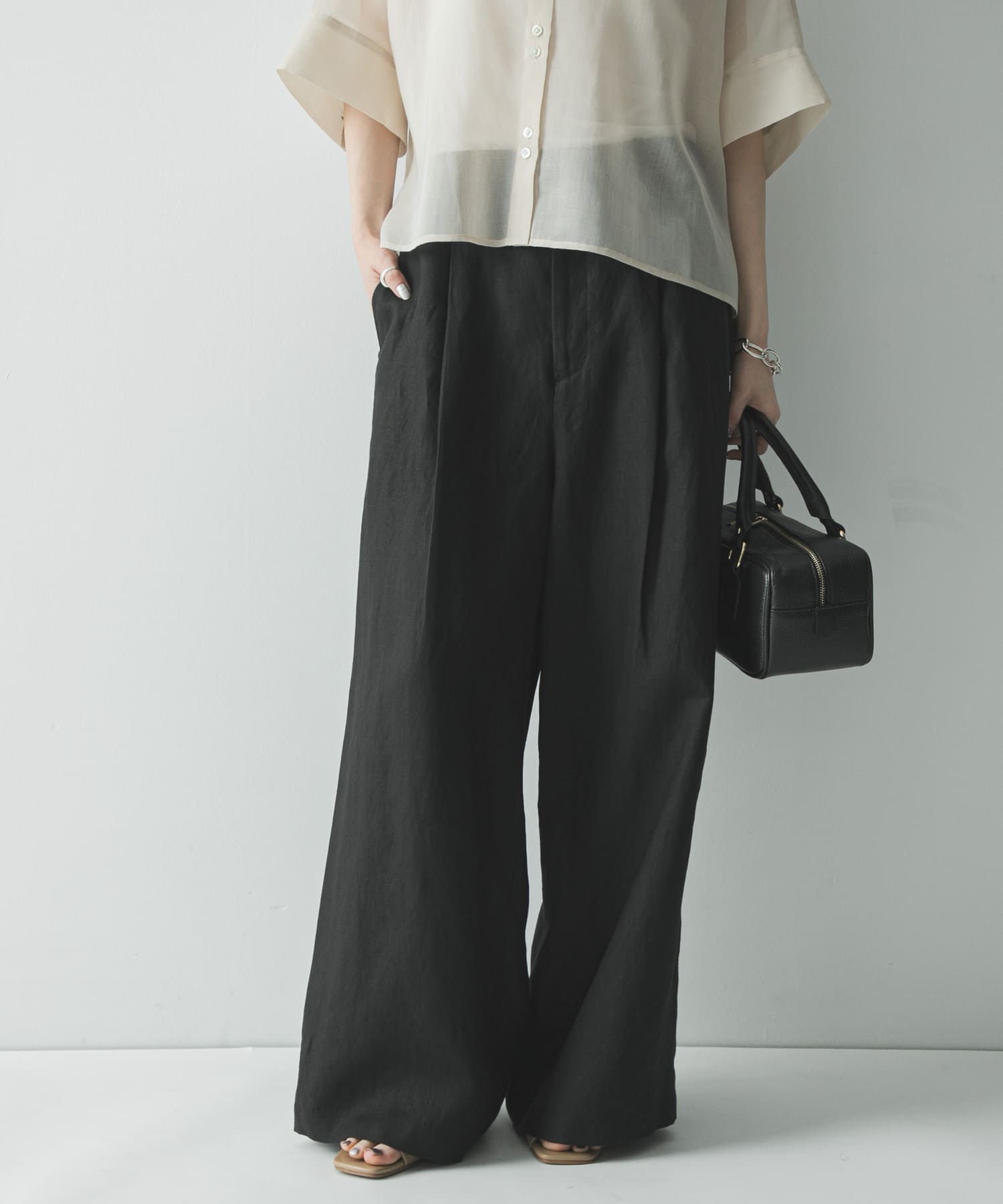 身長：166cm サイズ：38