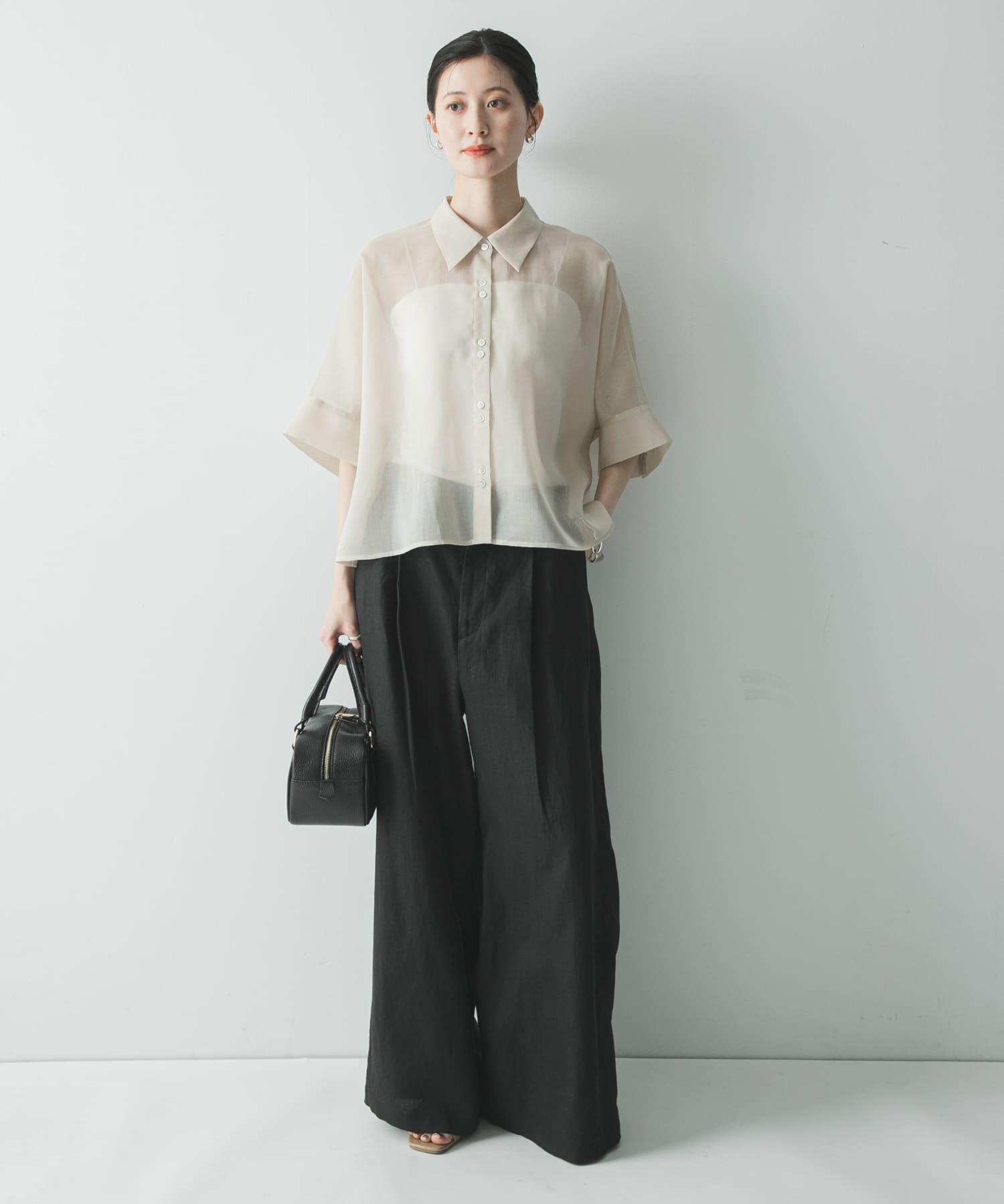 身長：166cm サイズ：38