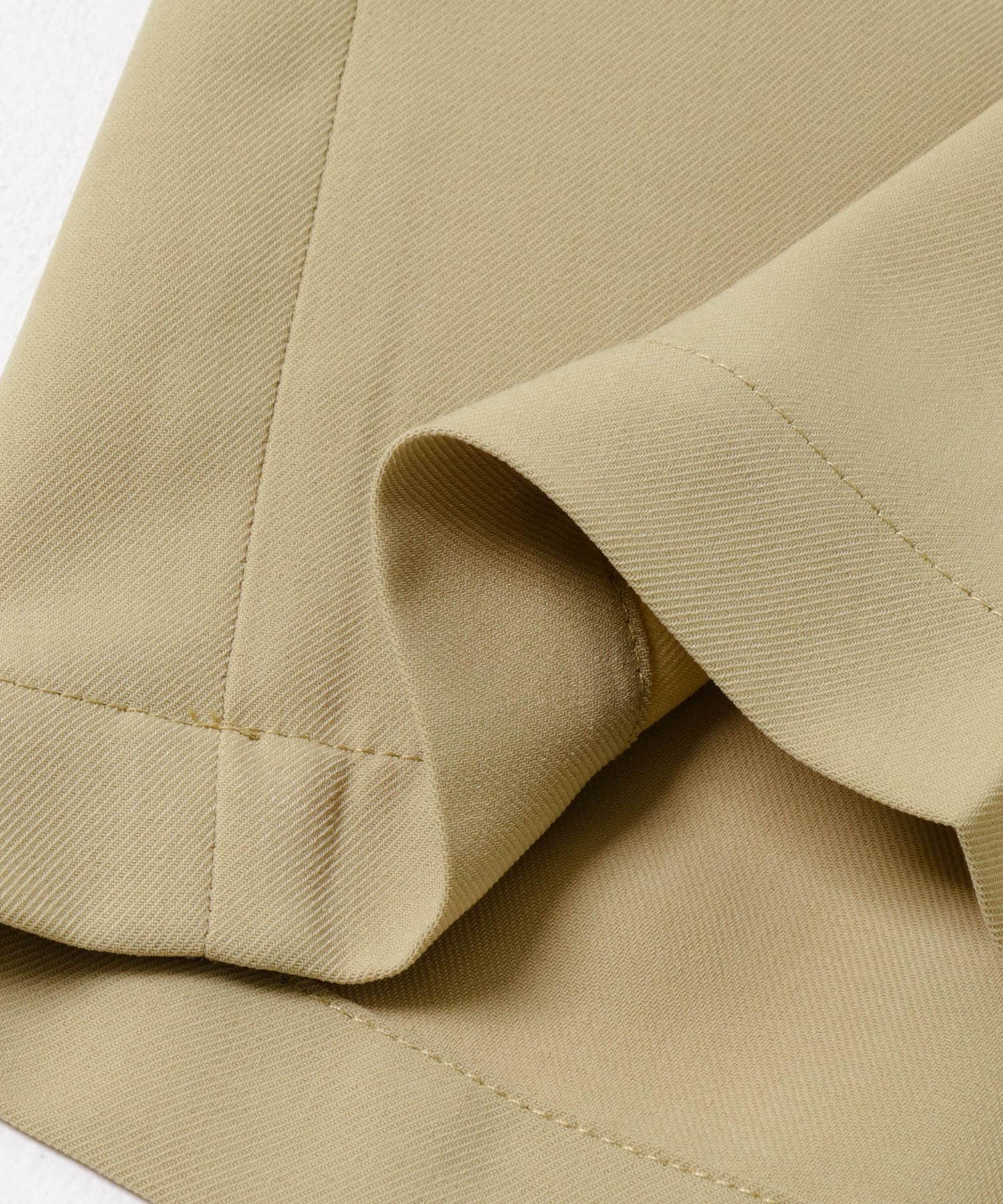 『UR TECH DRYLUXE』ハーフパンツ BEIGE 36