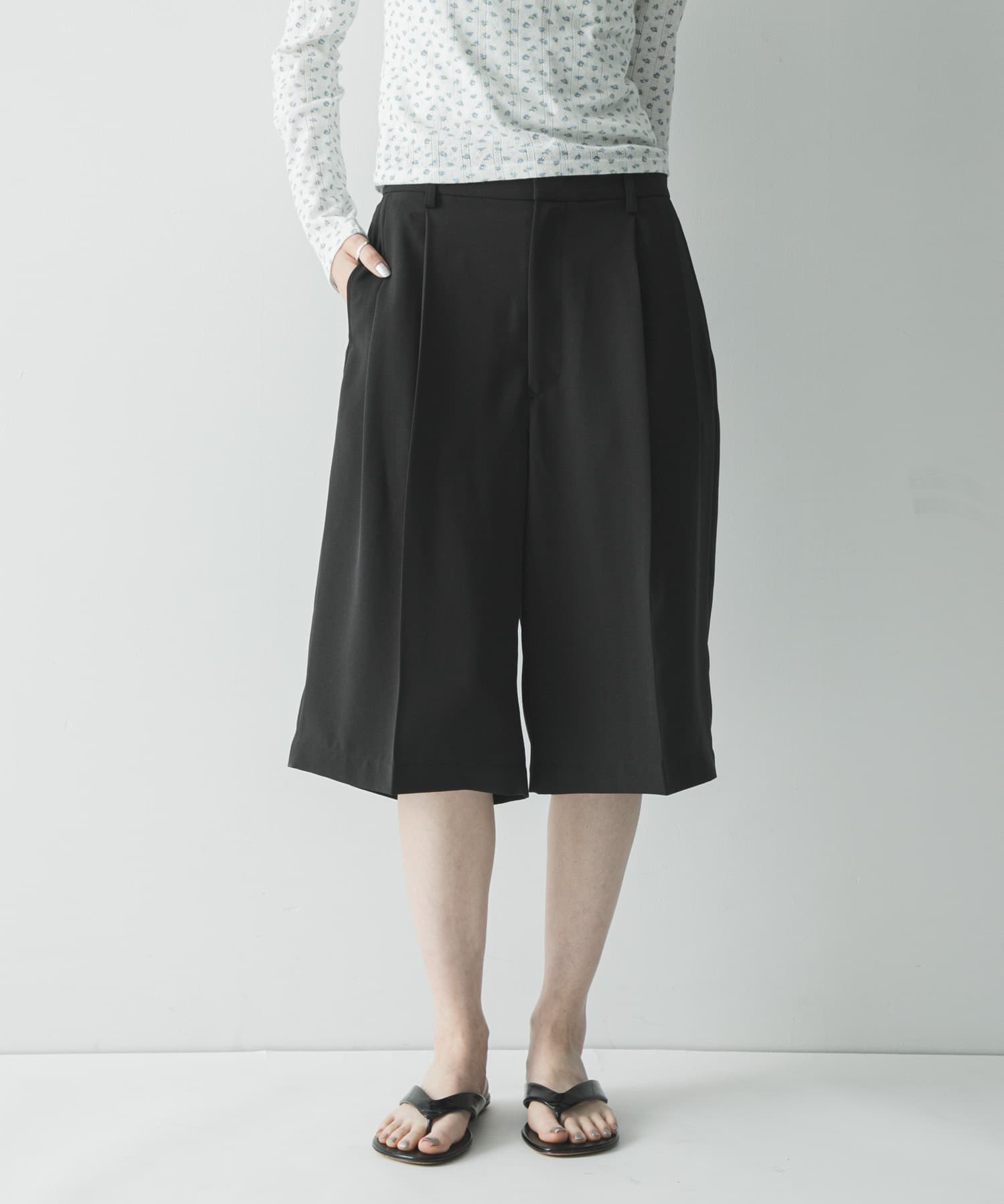 身長：166cm サイズ：38