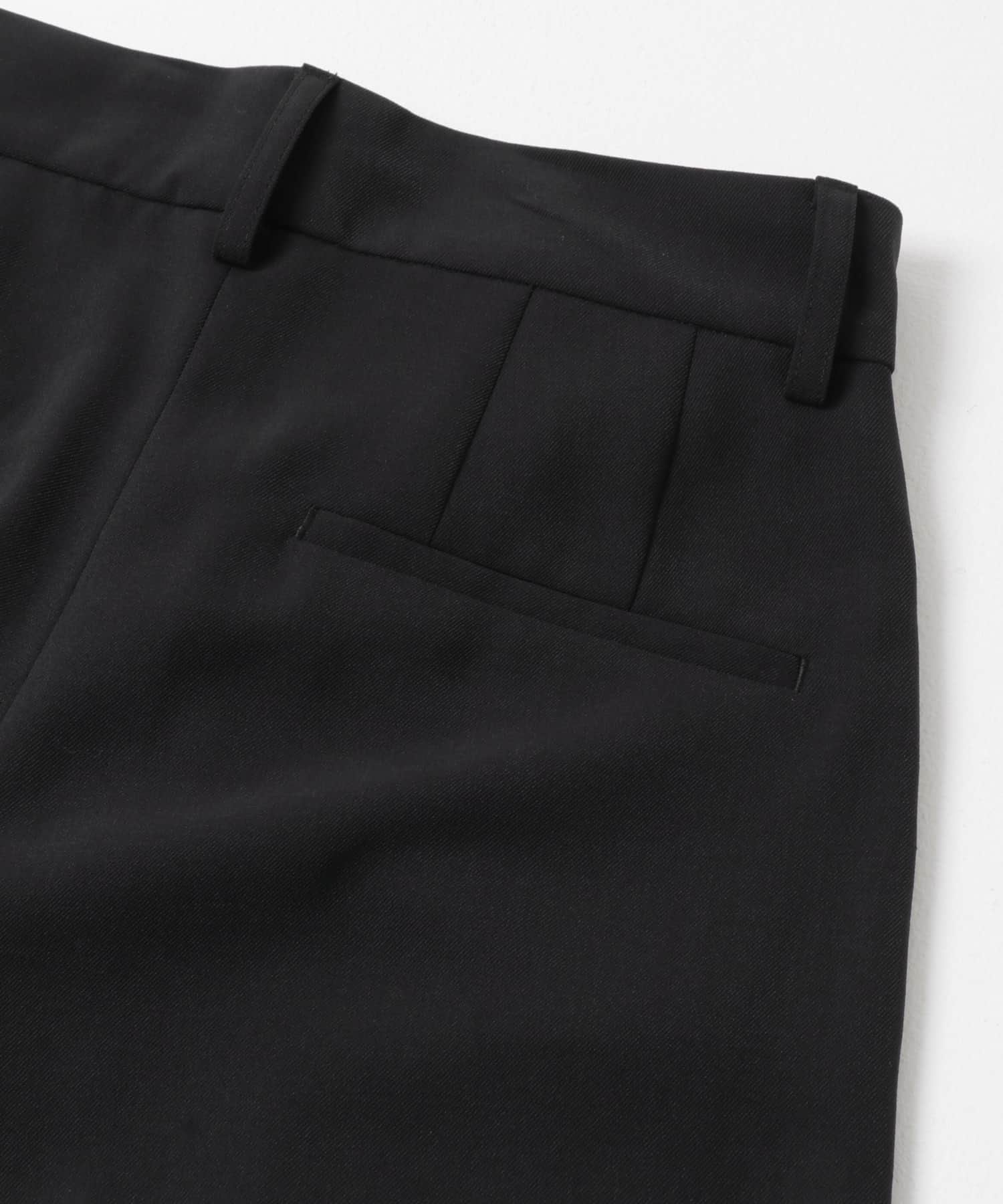『UR TECH DRYLUXE』ハーフパンツ BLACK 36