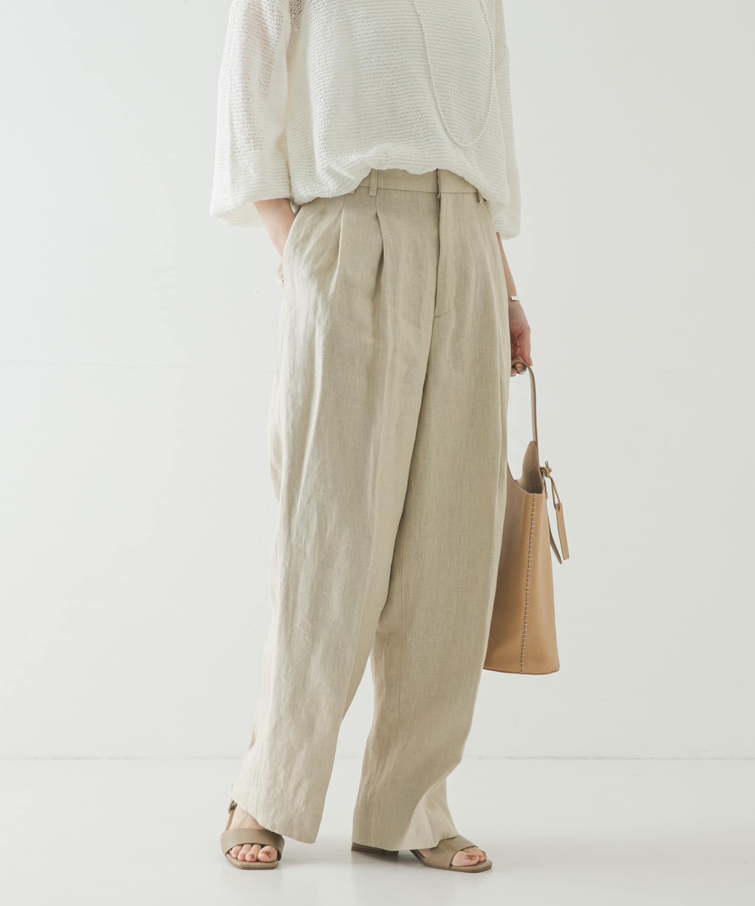 L.BEIGE
