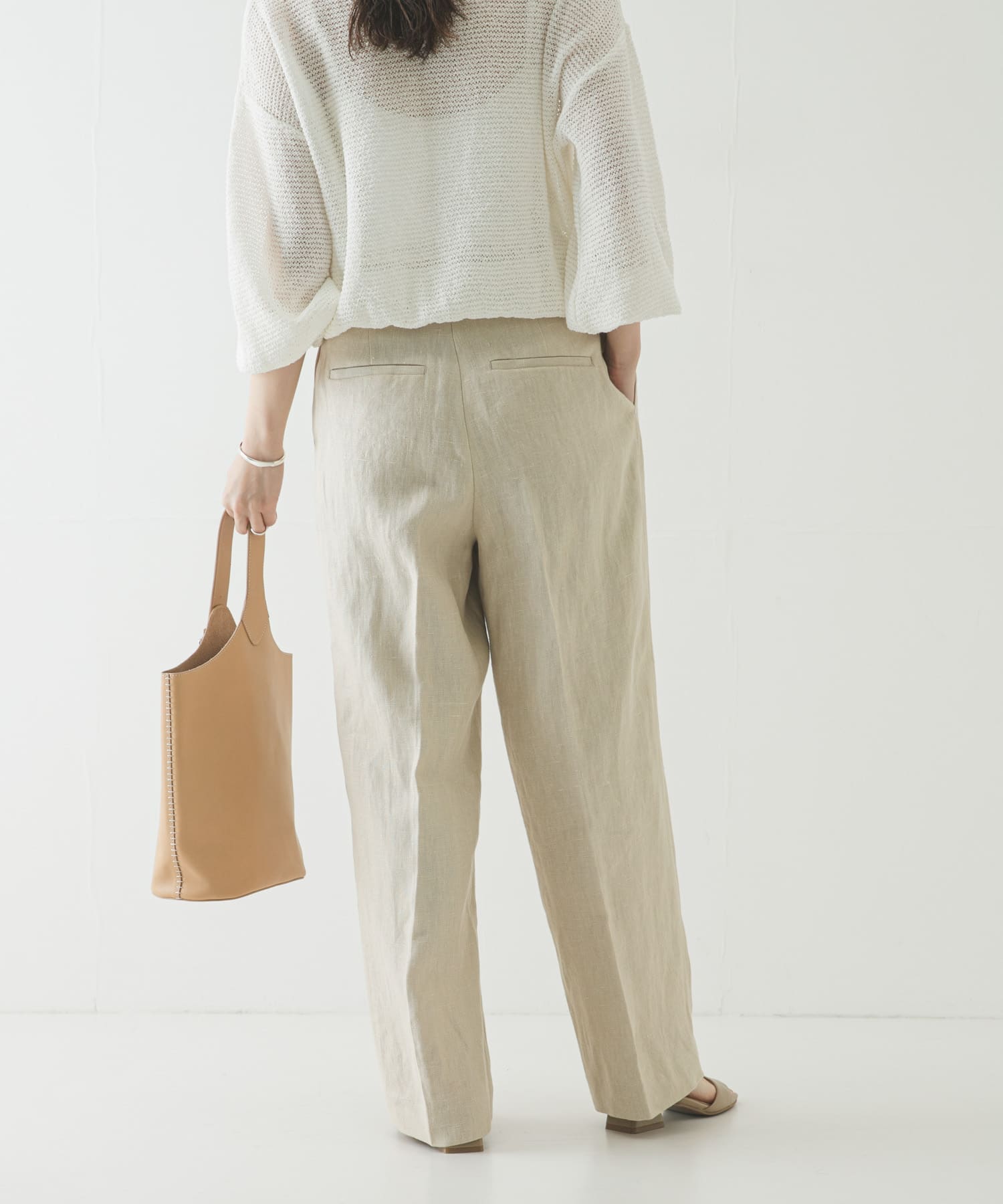 L.BEIGE