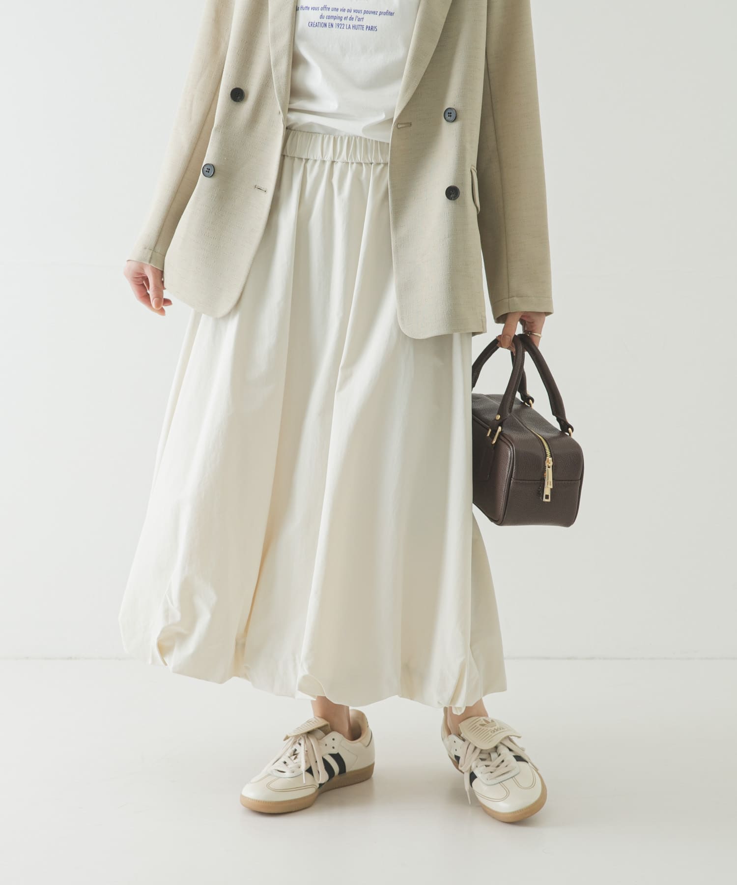 OFF WHITE