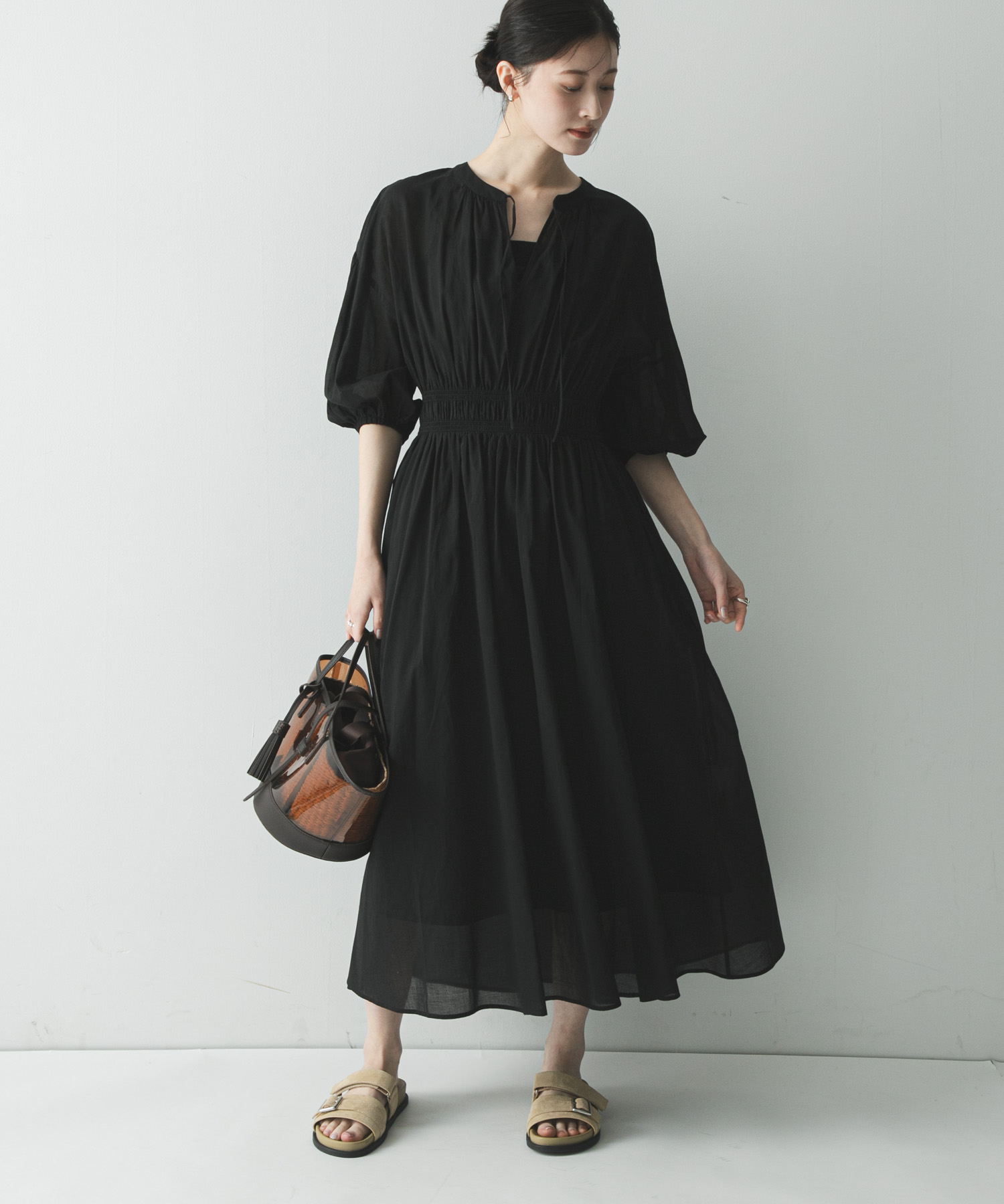 コットンボイルシャーリングワンピース