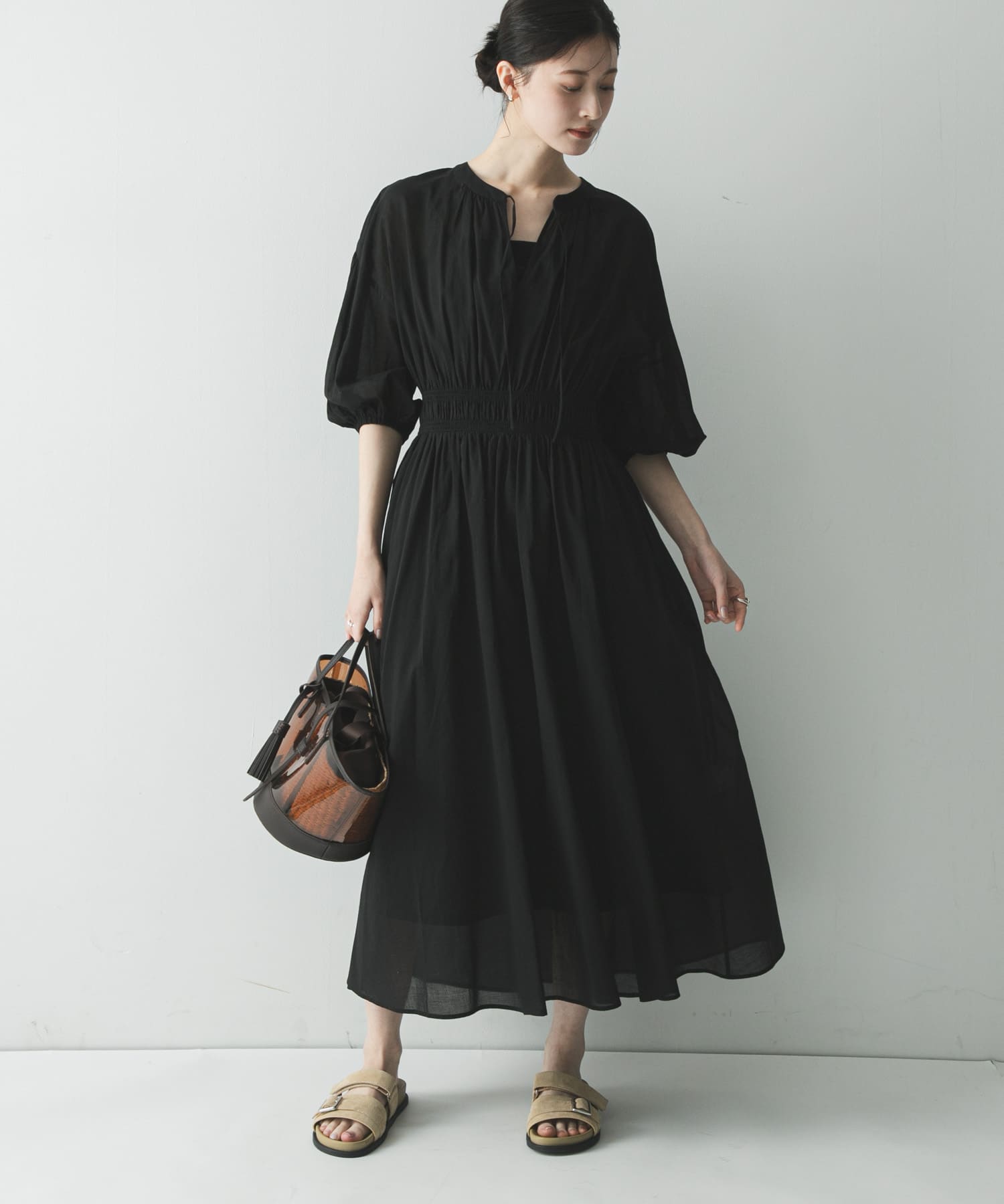 コットンボイルシャーリングワンピース