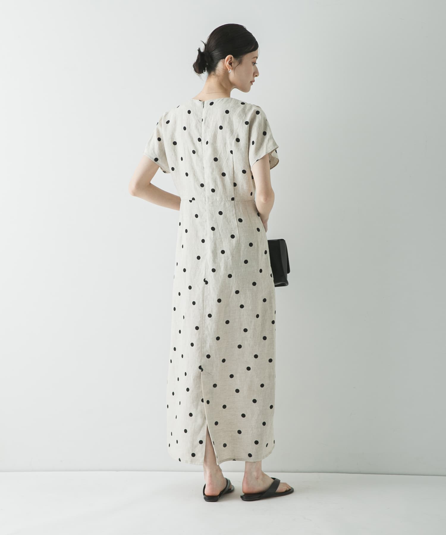 身長：166cm サイズ：38