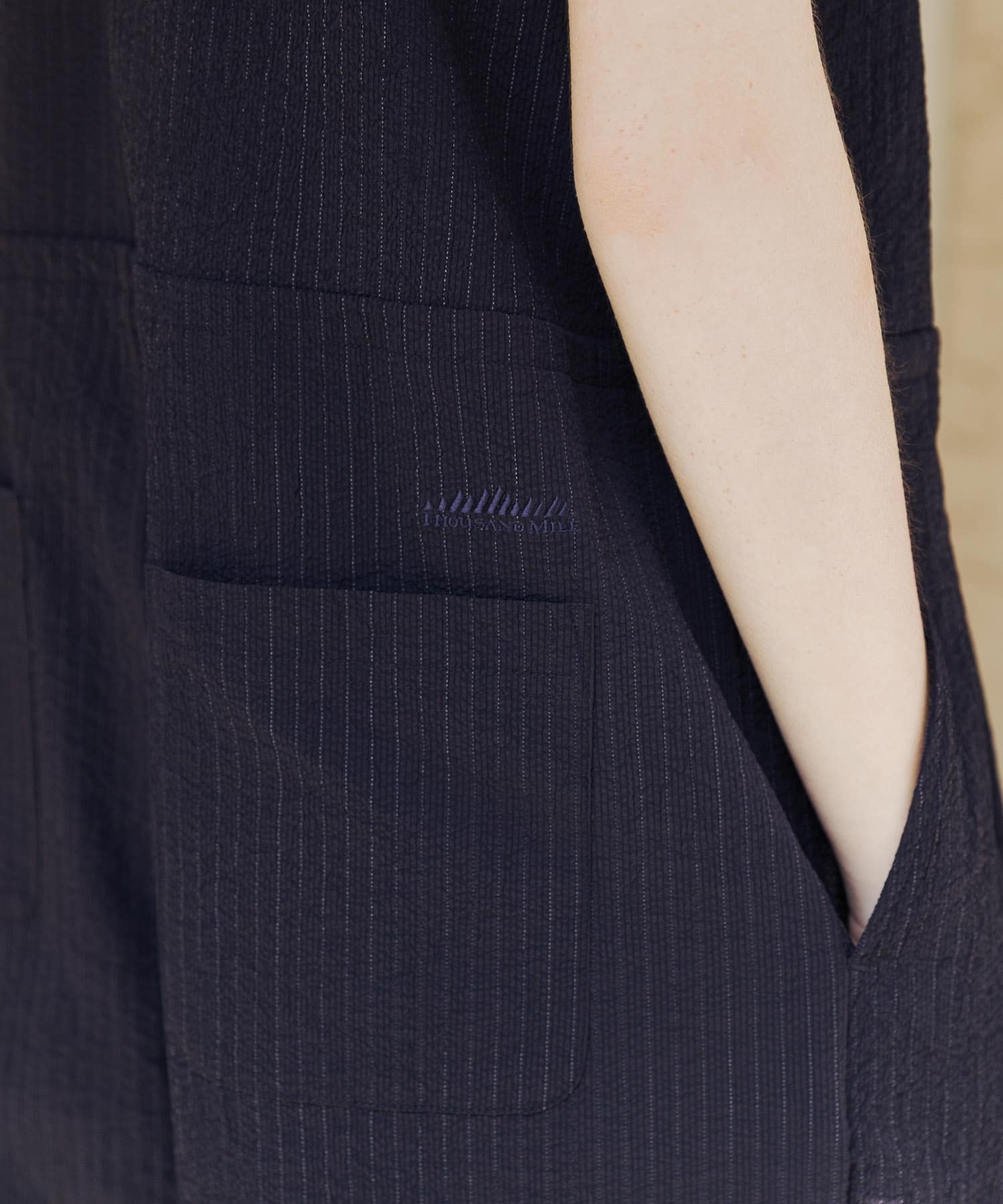 NAVYSTRIPE