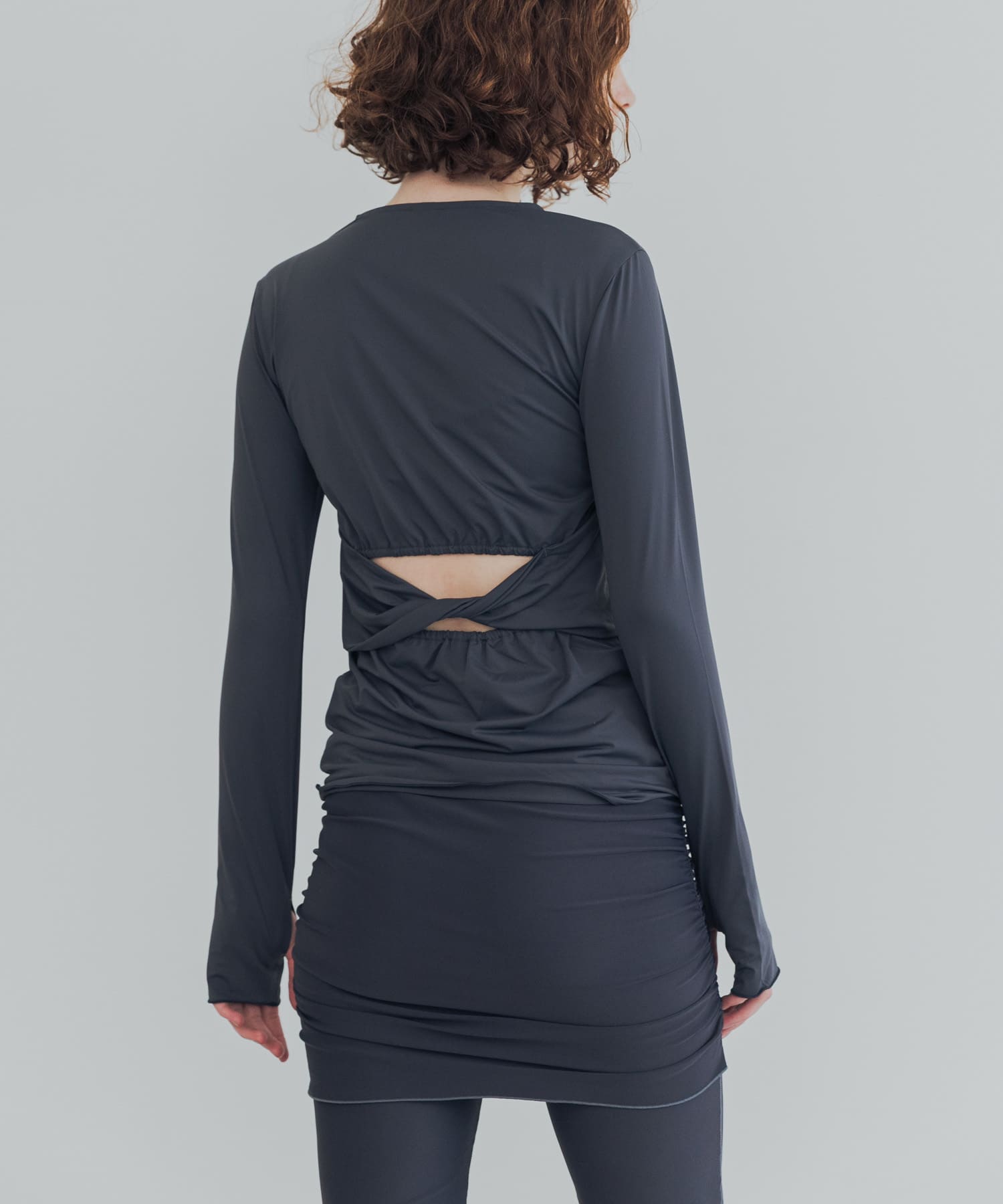 『UVカット』Swim URBAN RESEARCH　スイム カットアウトプルオーバー