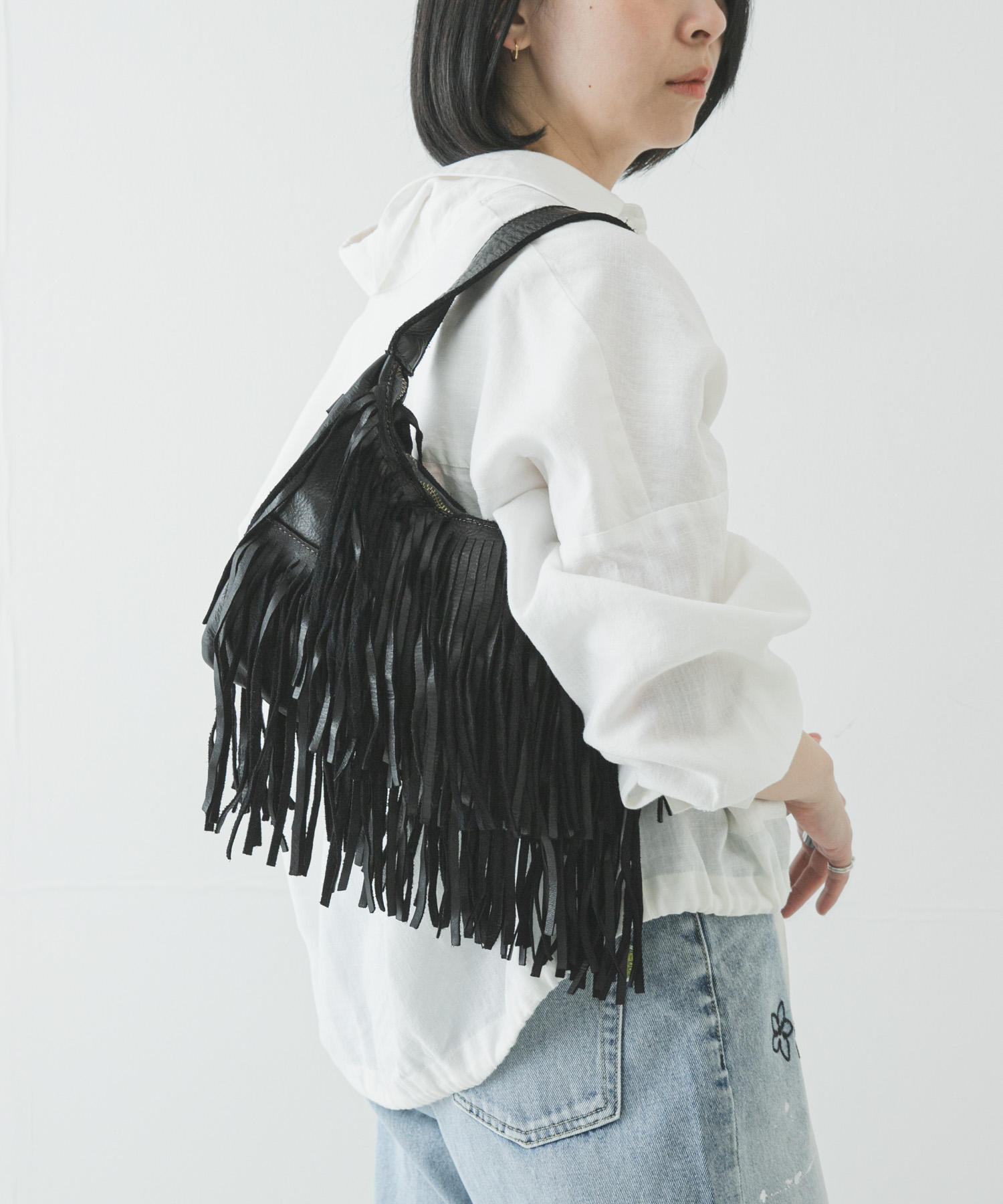 レザーフリンジハンドバッグ