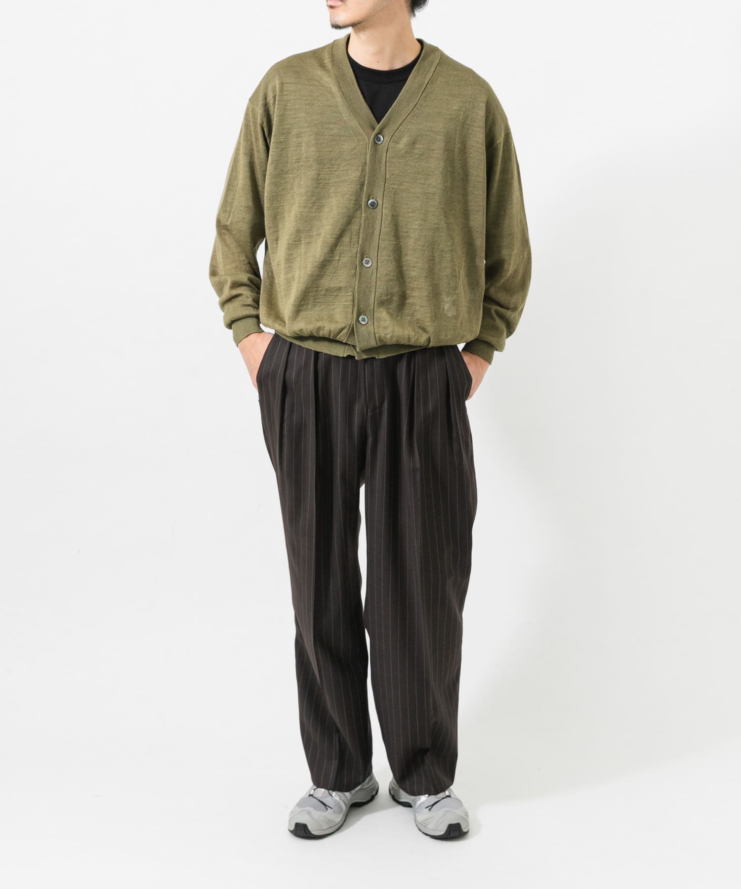 KHAKI