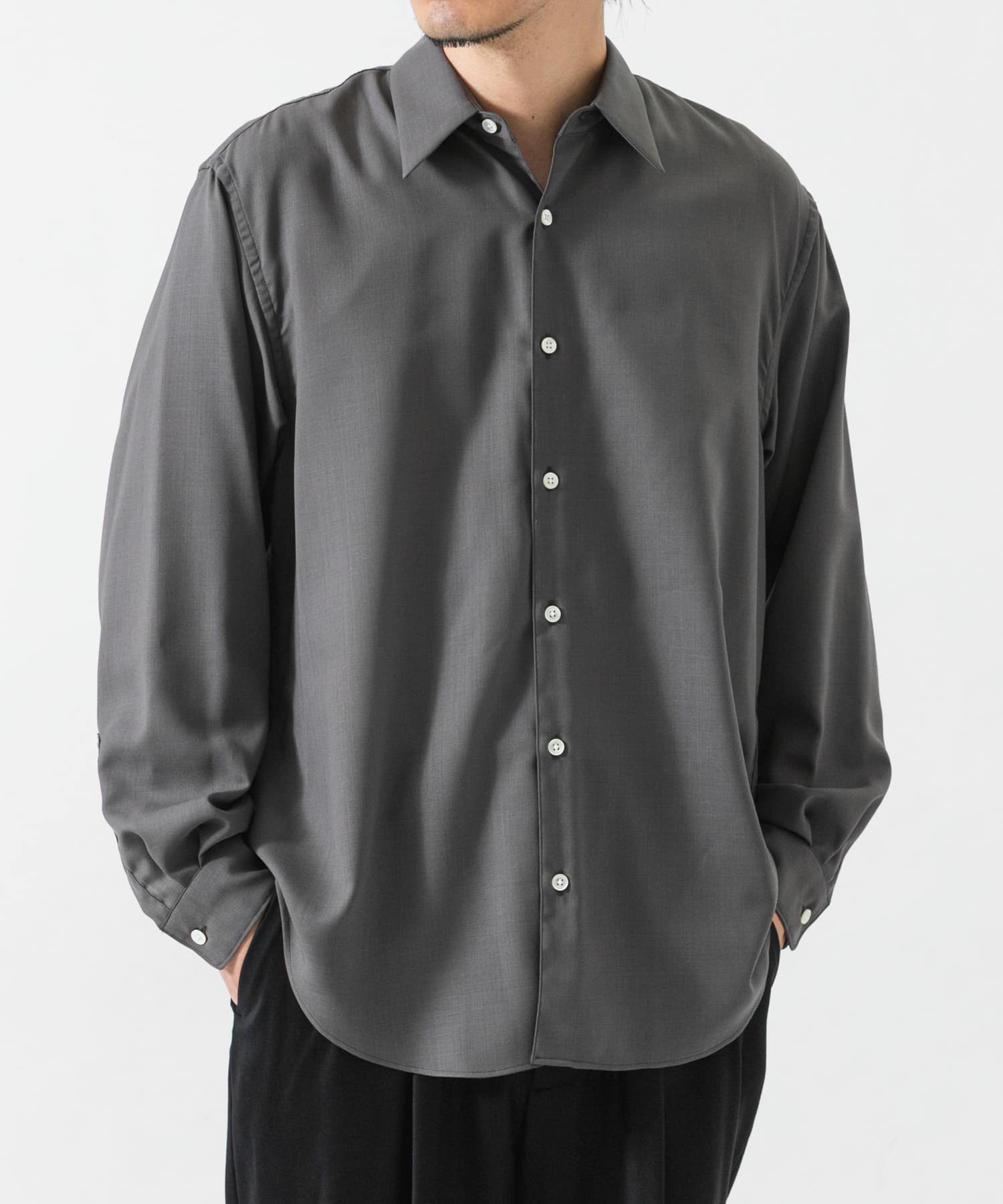 GRAY