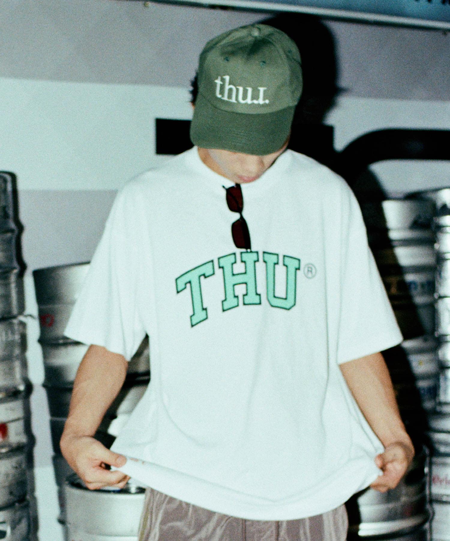 GREEN