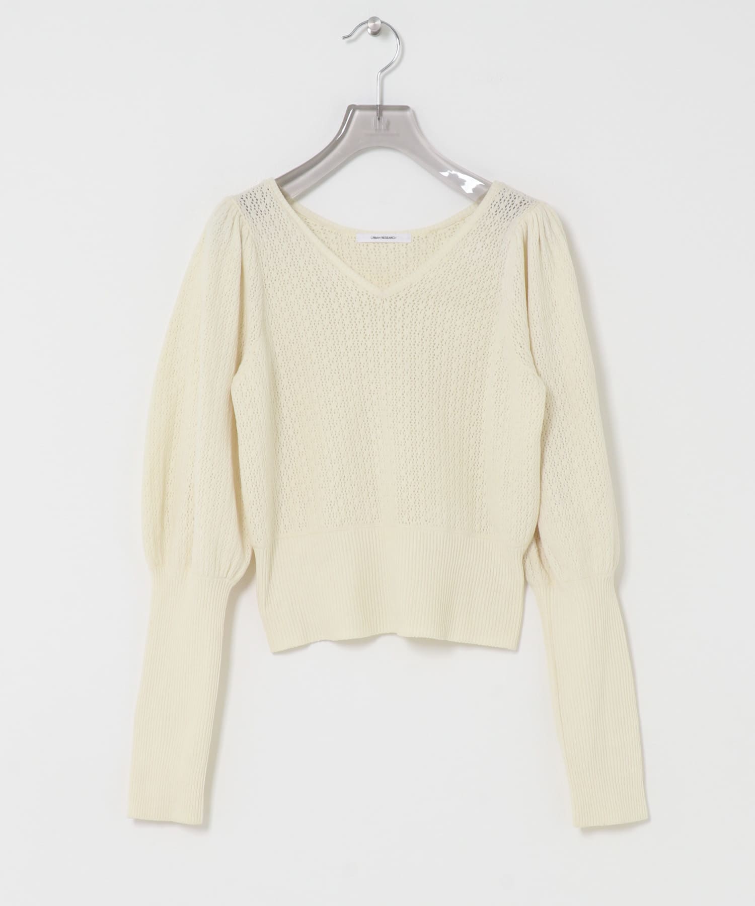 OFF WHITE