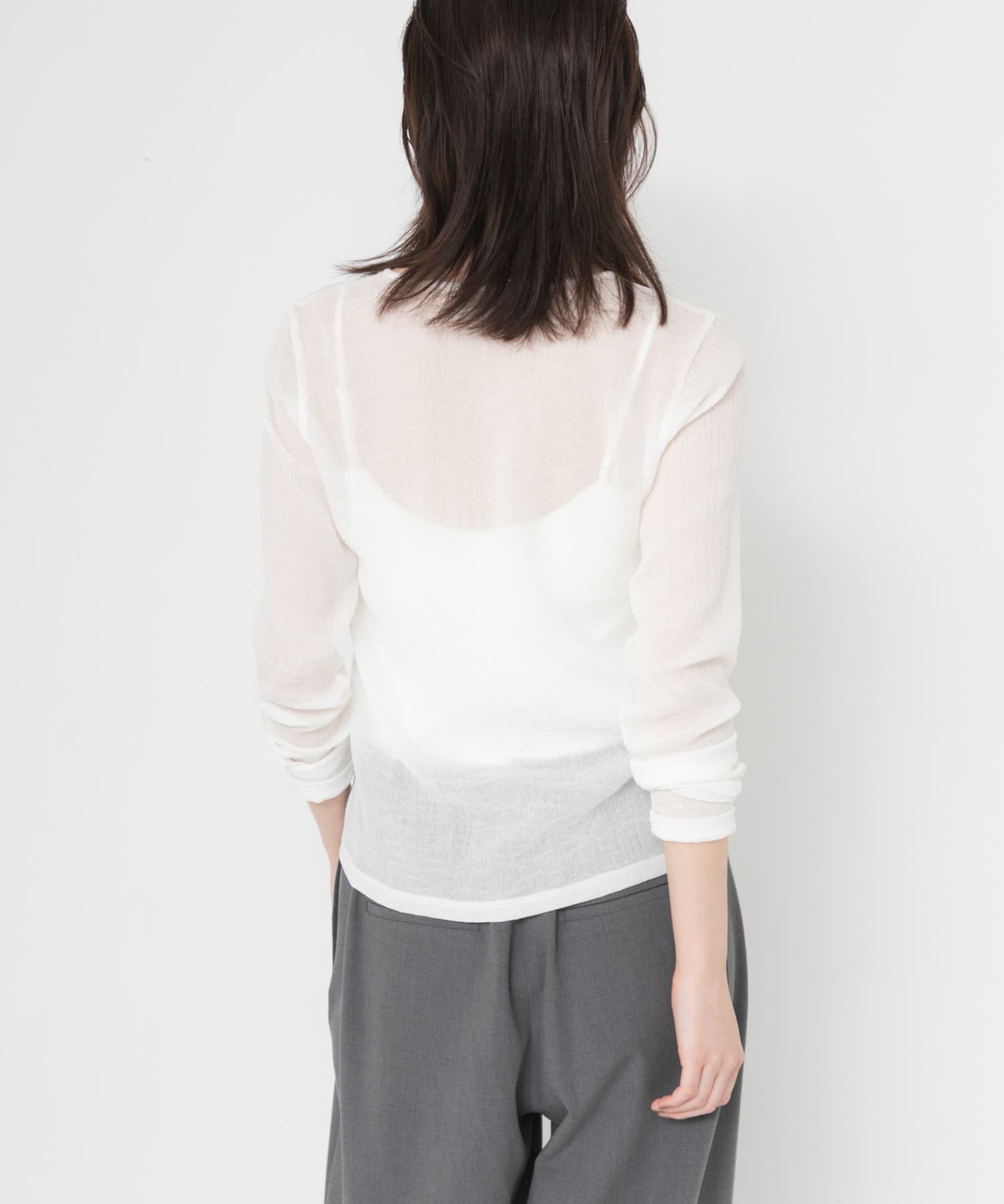 OFF WHITE