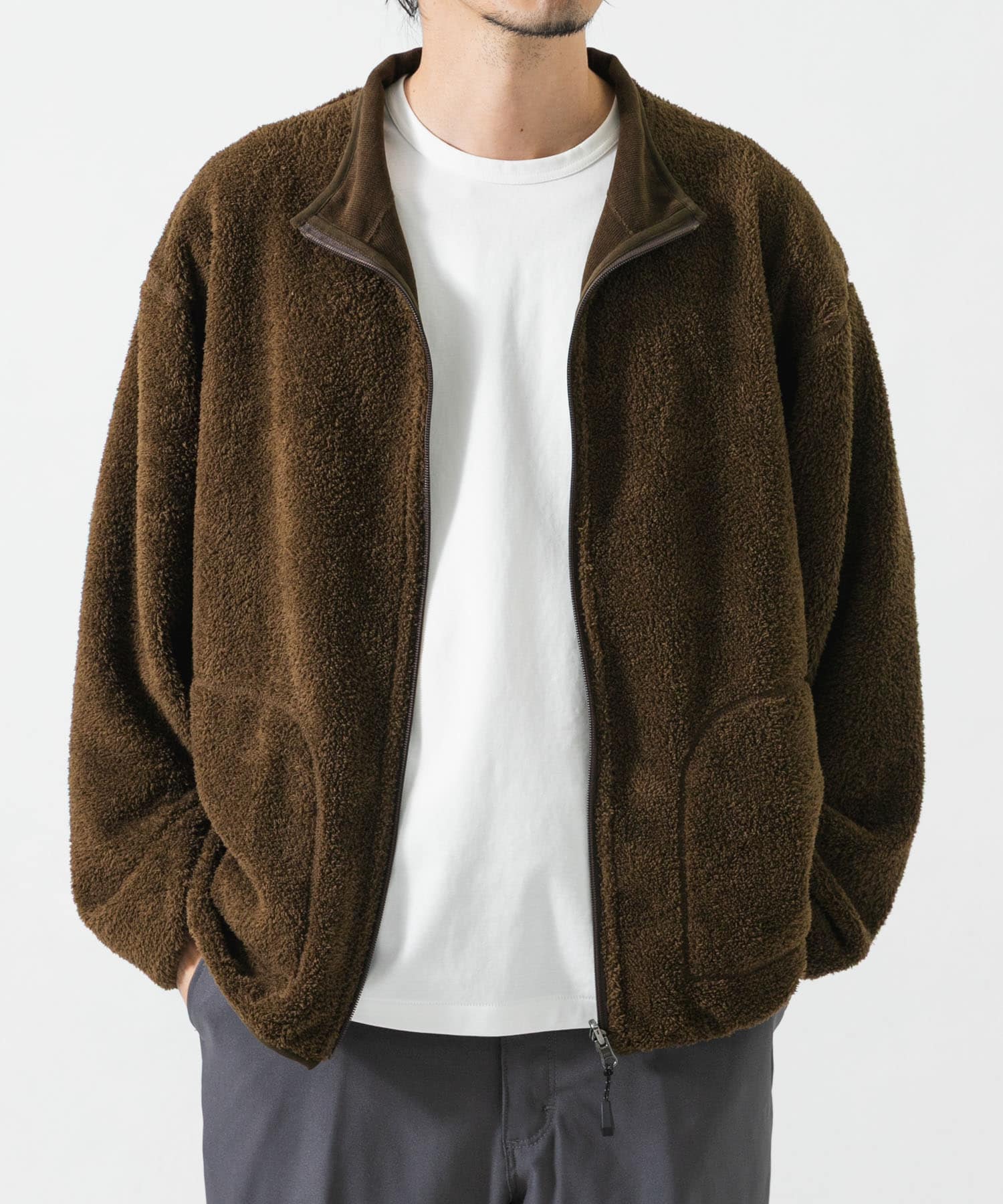 KHAKI