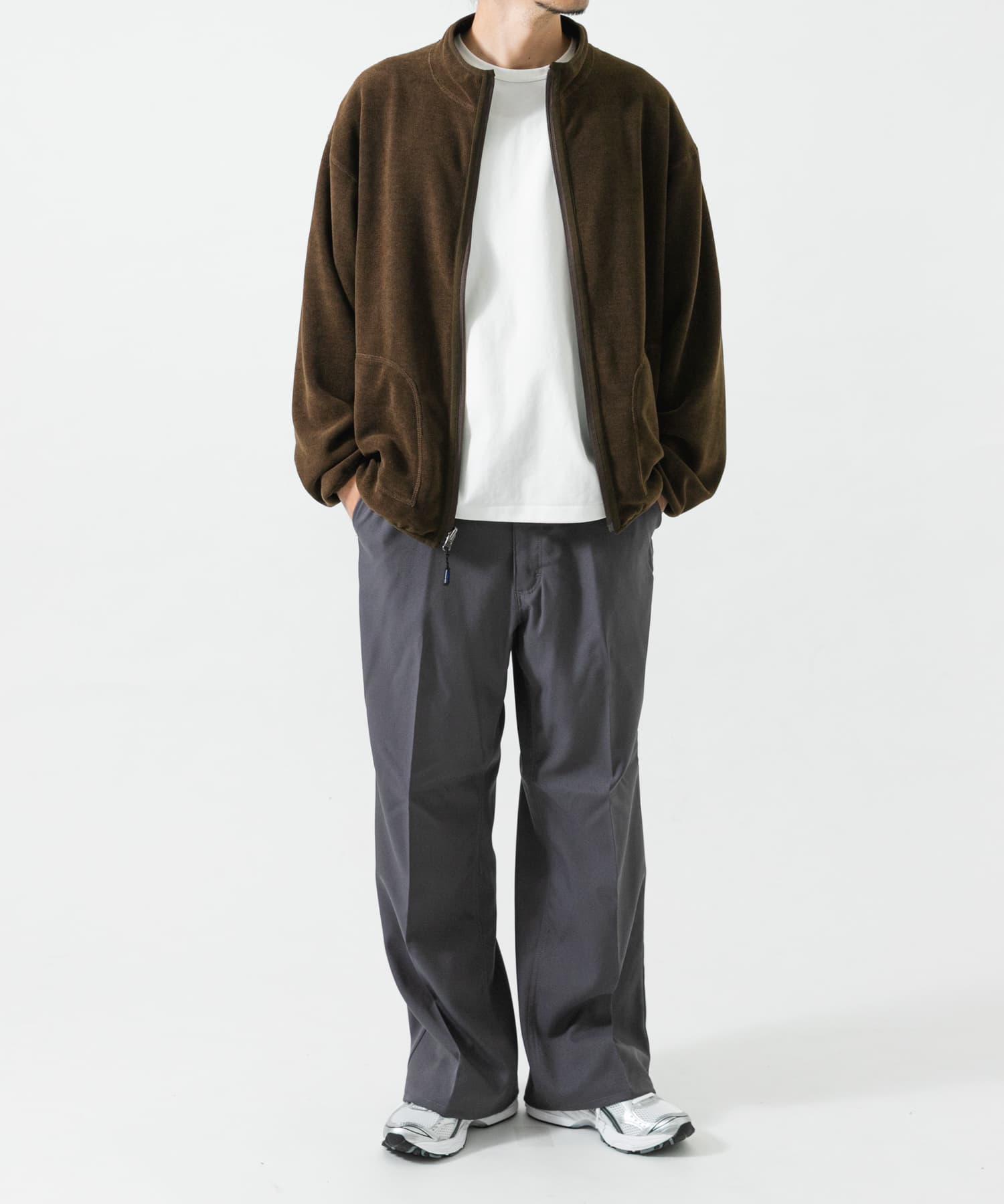 KHAKI