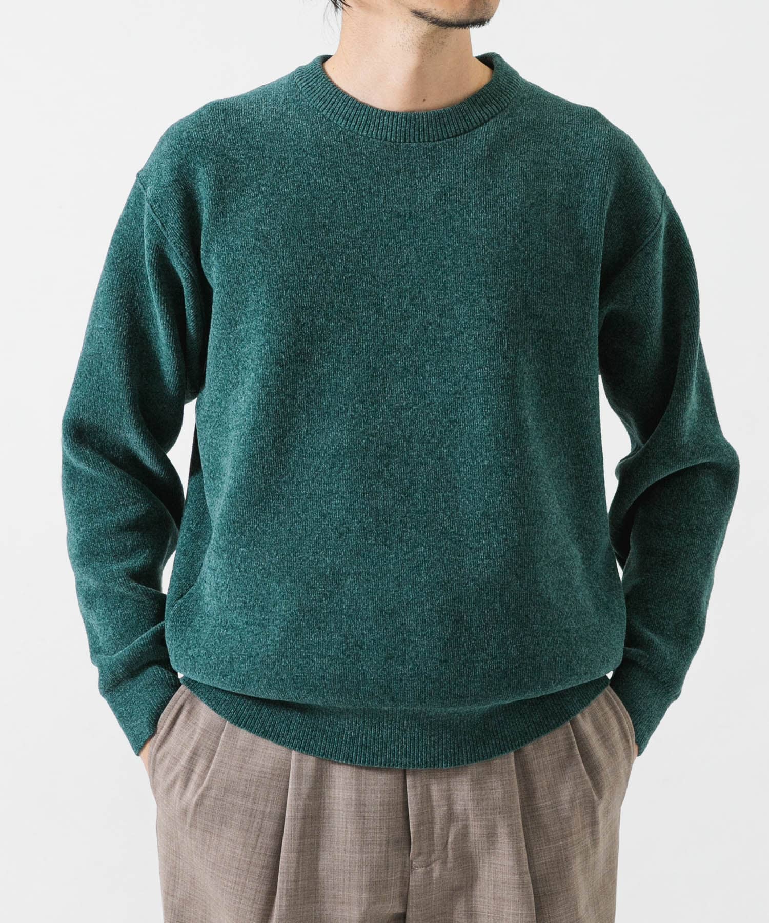 GREEN