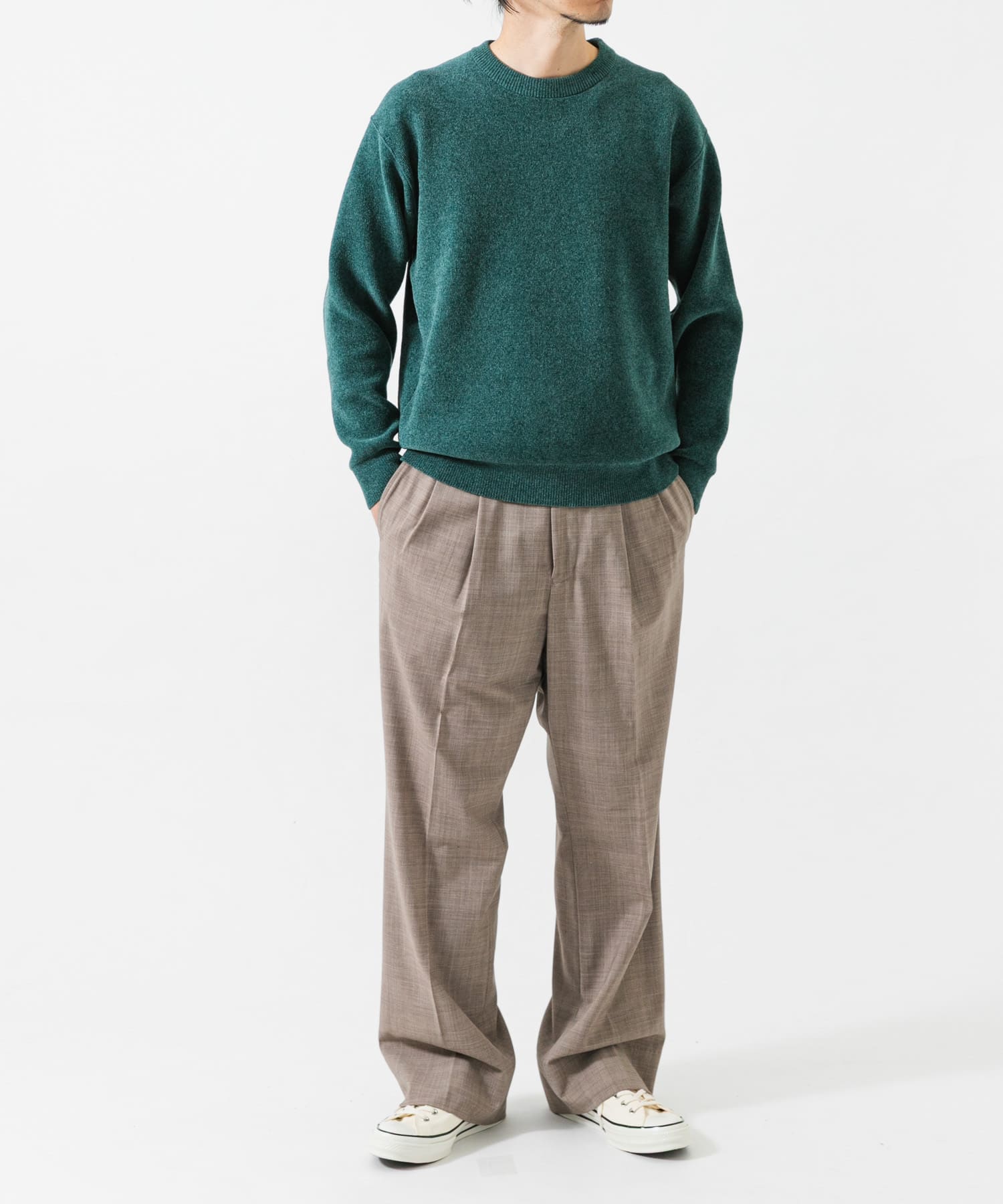 GREEN
