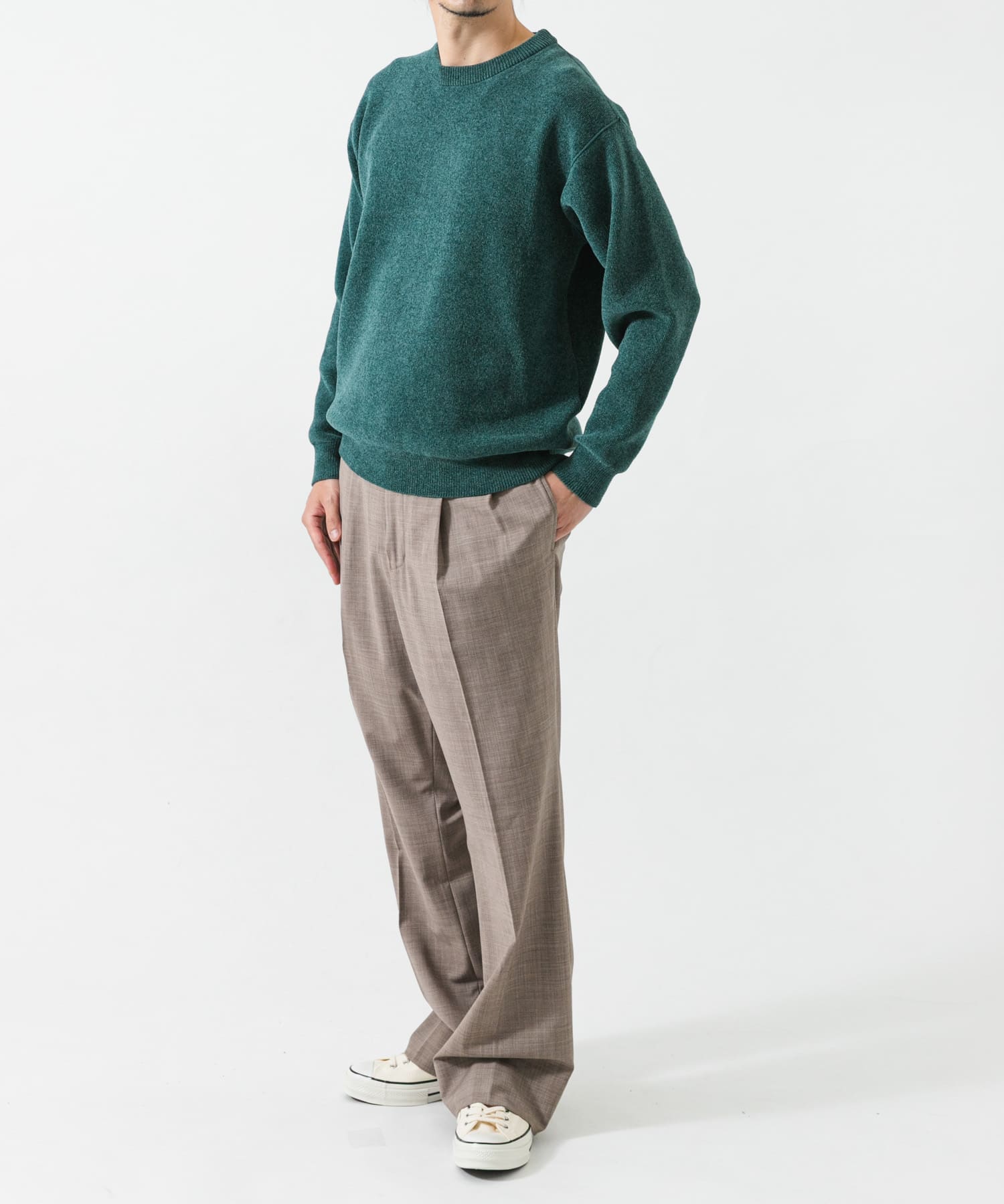 GREEN