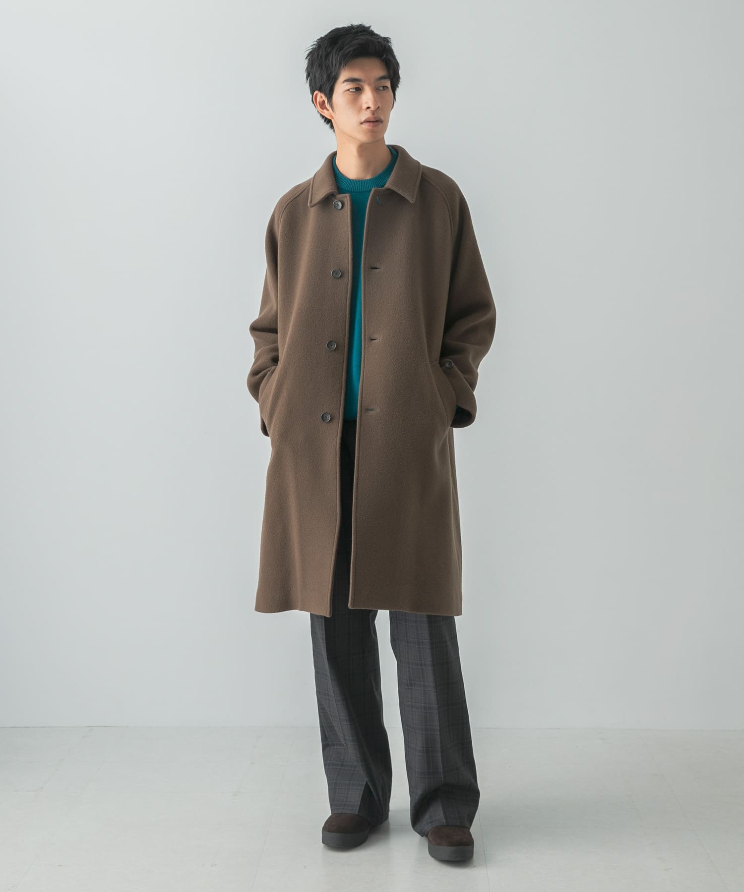 KHAKI
