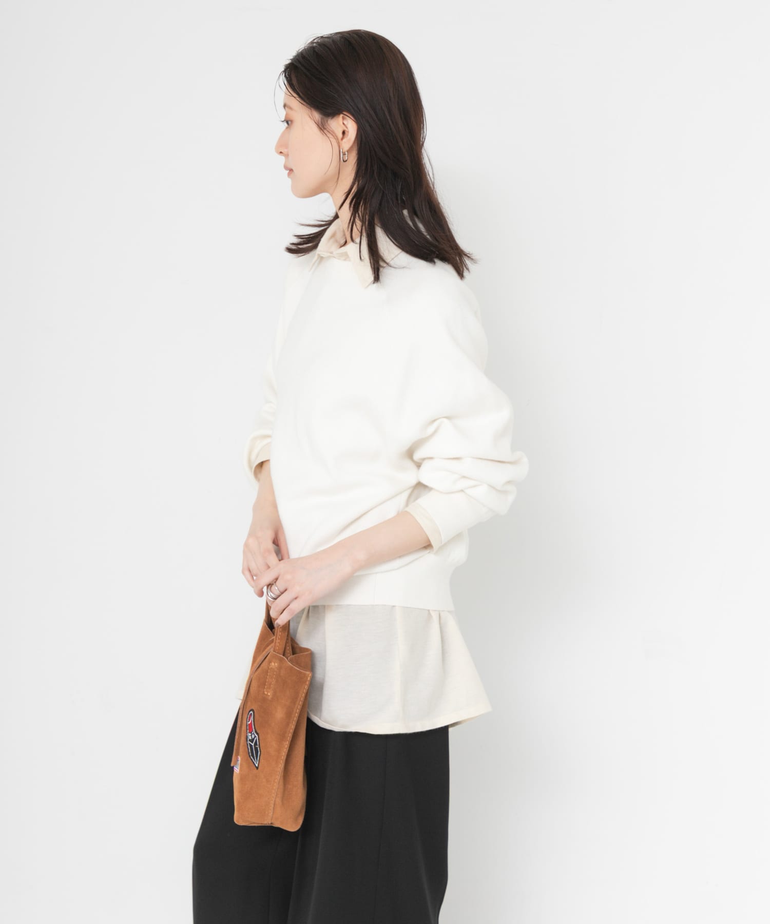 OFF WHITE
