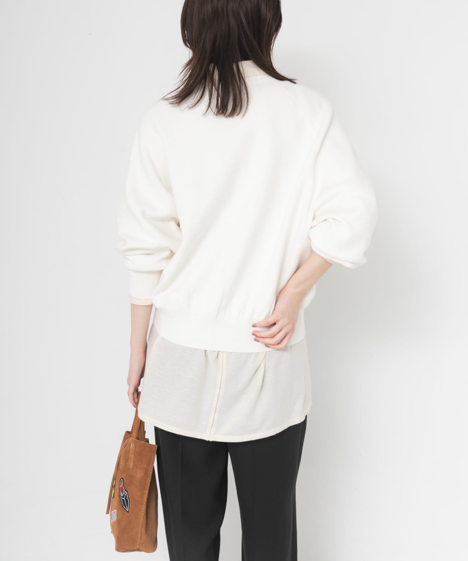 OFF WHITE