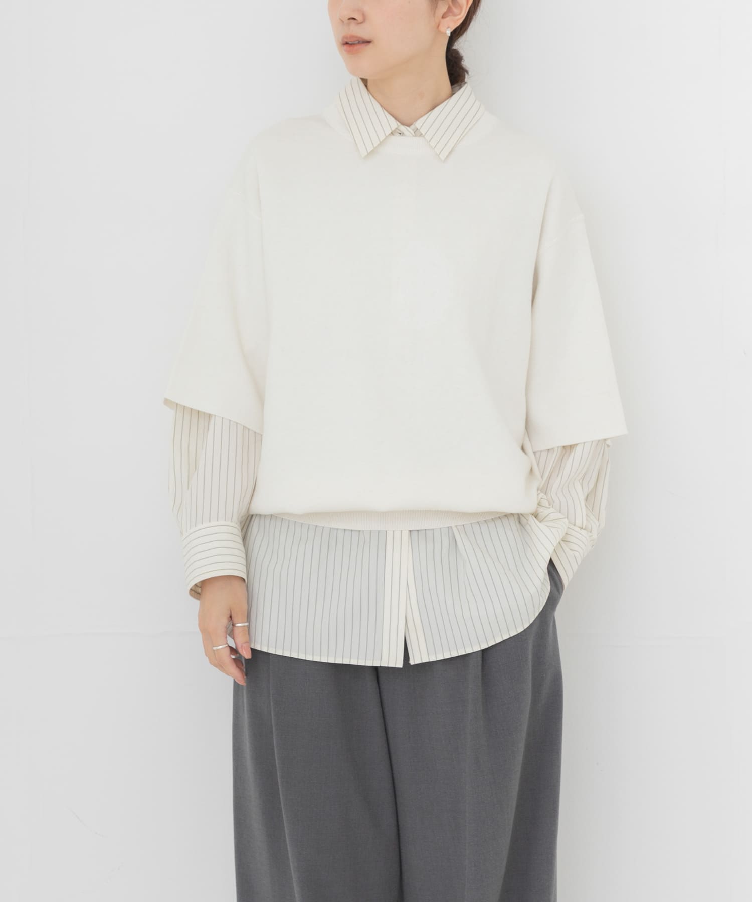 OFF WHITE