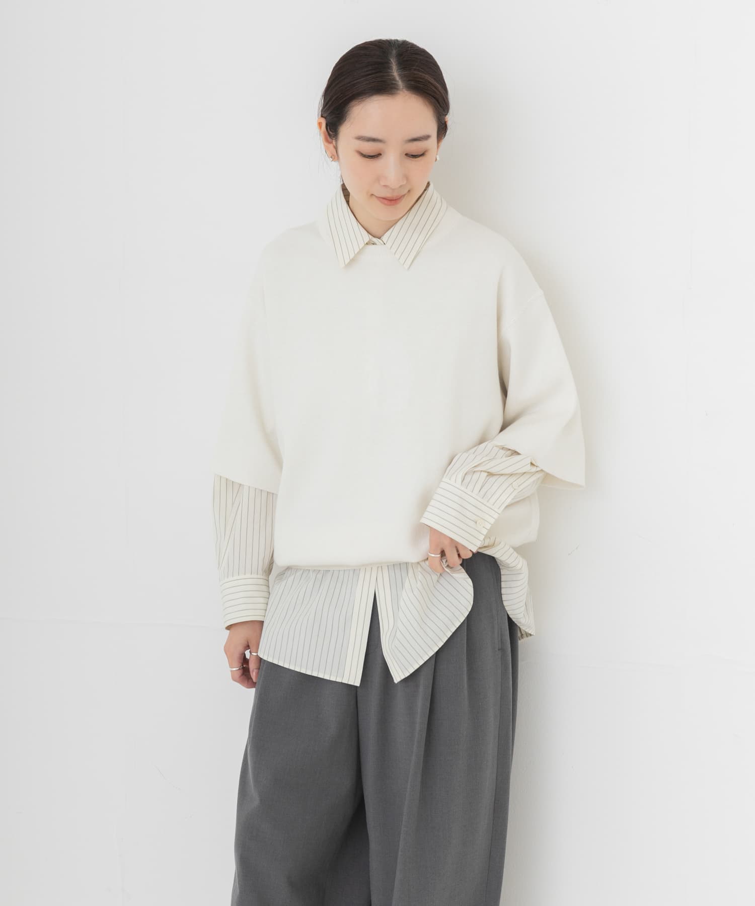 OFF WHITE