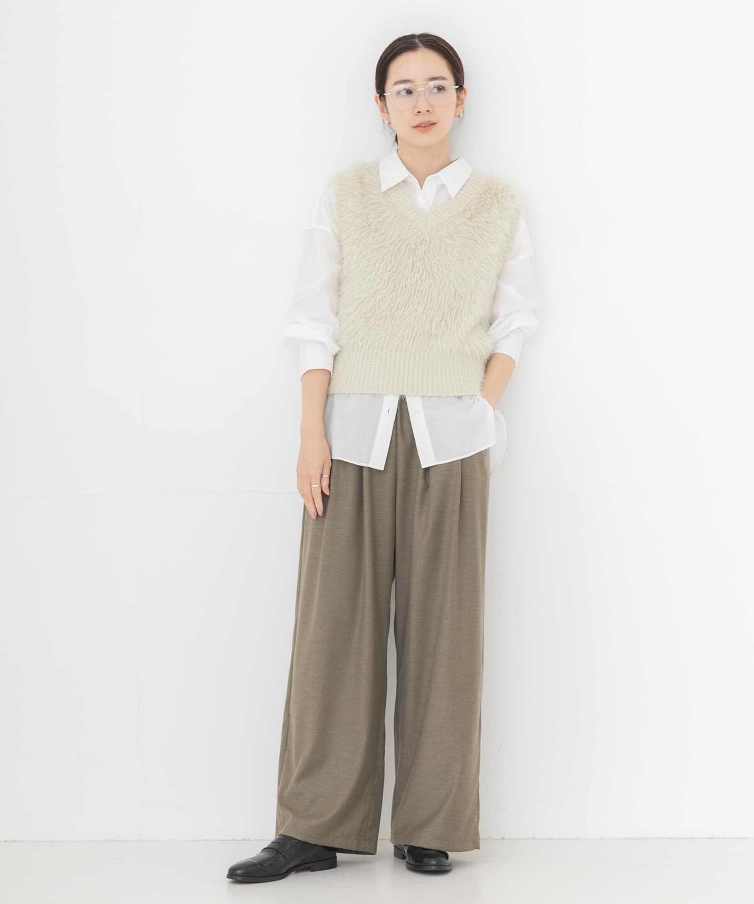 TAUPE